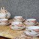 Service à thé en porcelaine, daté de la fin du XIXᵉ siècle