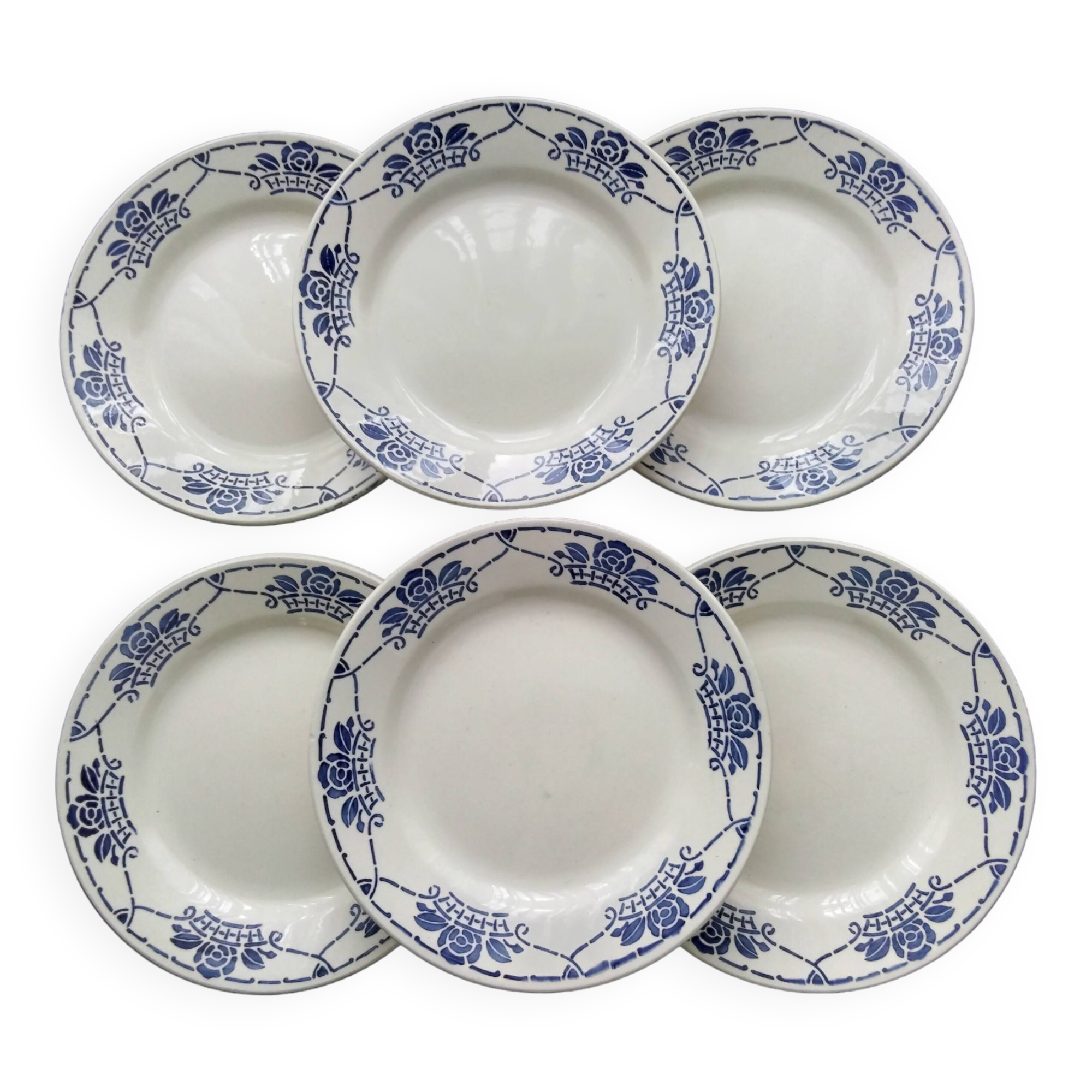 6 HBC Choisy le Roi earthenware dinner plates. Georgette model