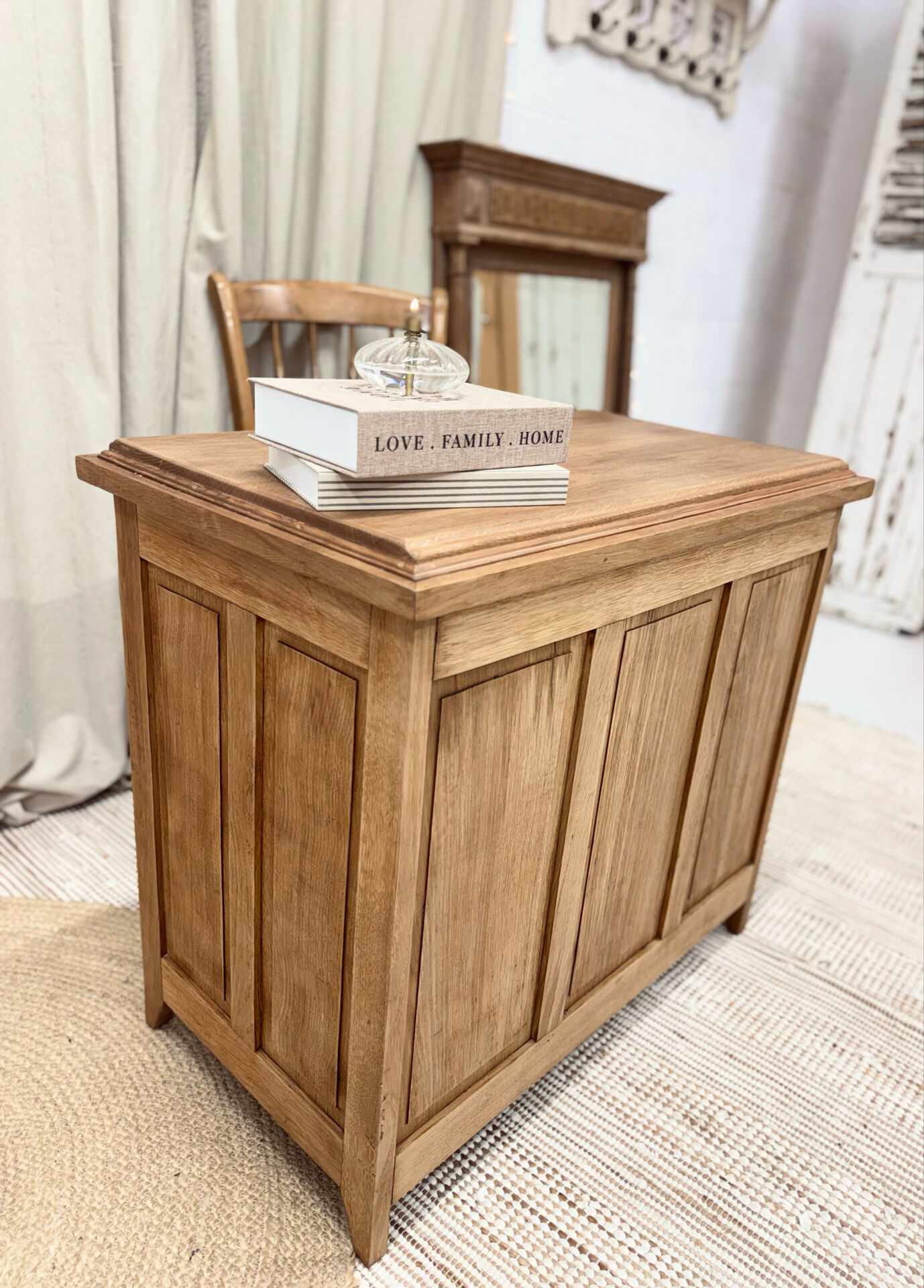 Restored antique oak desk - 4 drawers