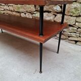 Coffee table with two tiers