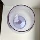Vase en verre soufflé lilas années 70