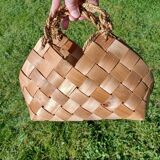 Retro wicker basket