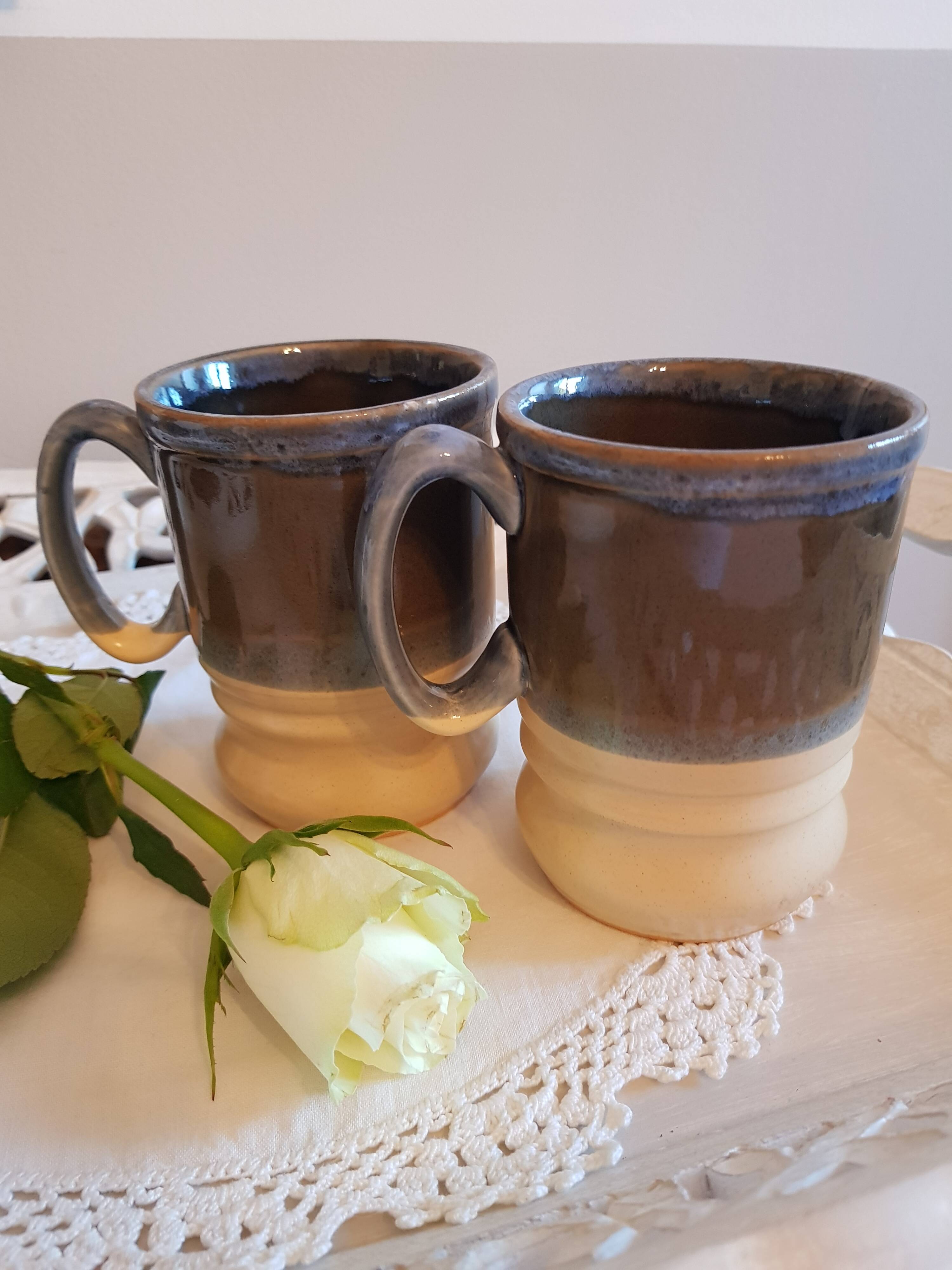 Duo of cups, handcrafted enamelled English stoneware mug. Nice size