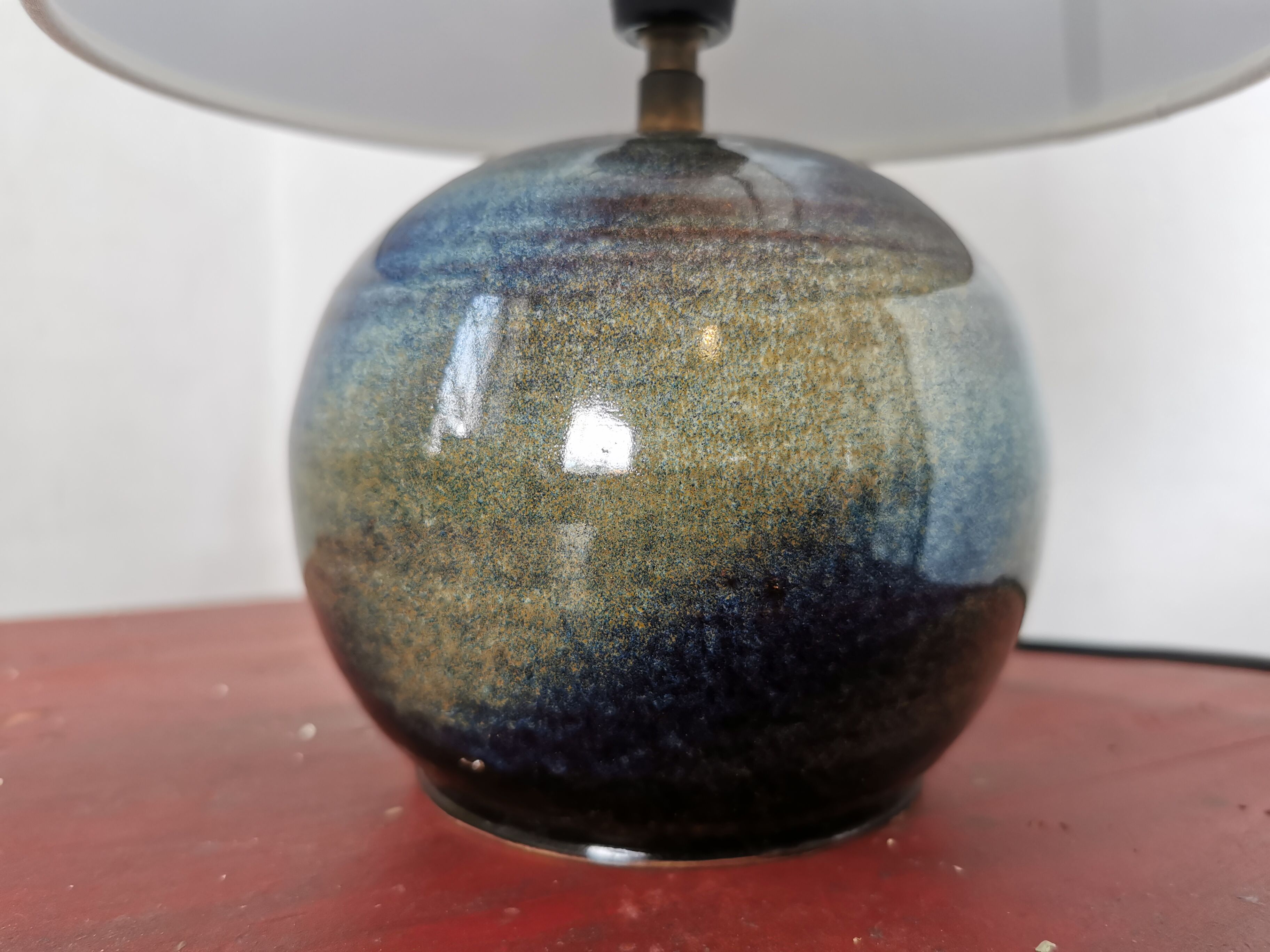 Bedside lamp shape ceramic ball