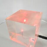 Cube lamp in plexi Plugg design Habitat 2000s