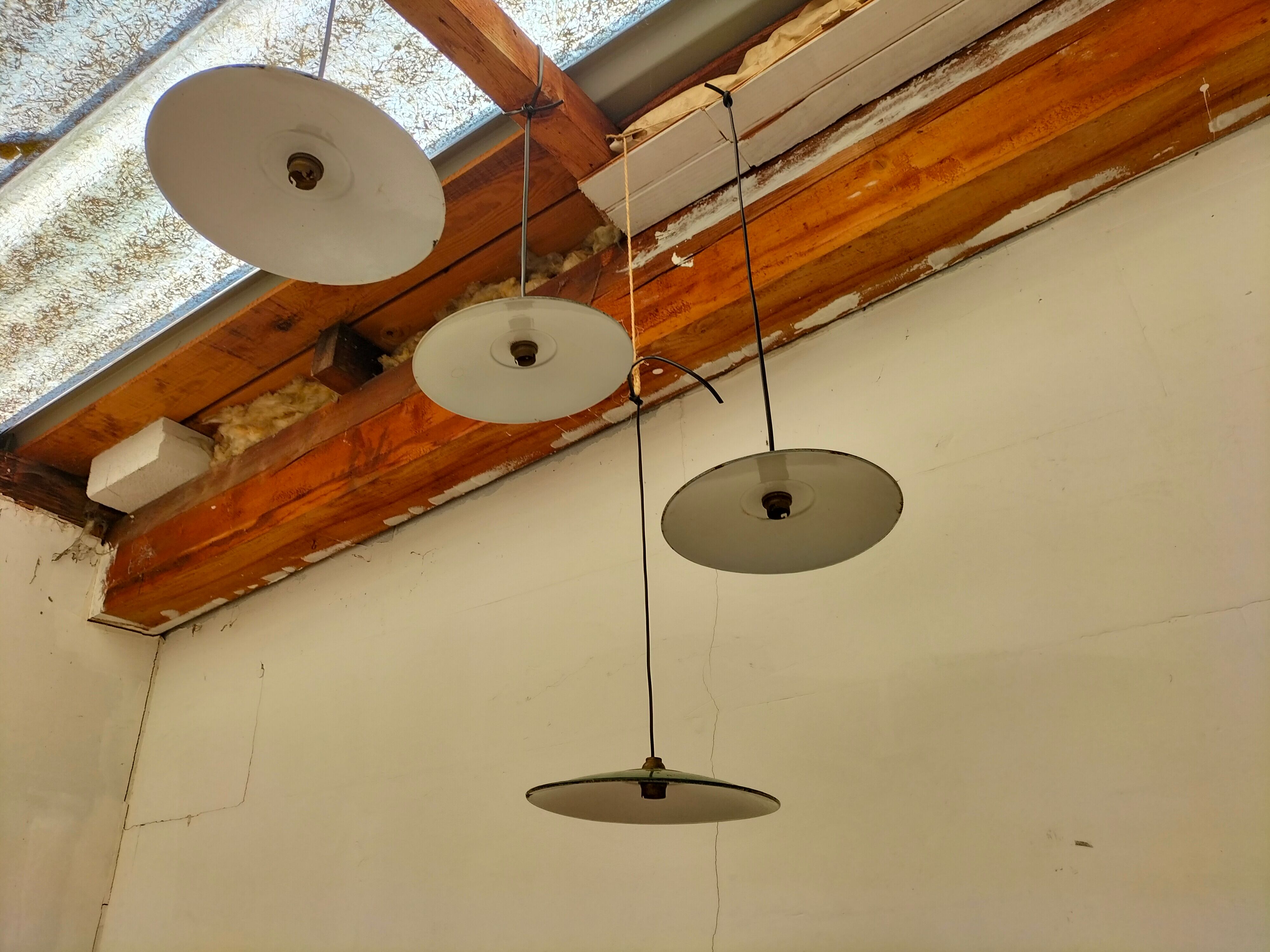 Set of 4 old pendant lamps