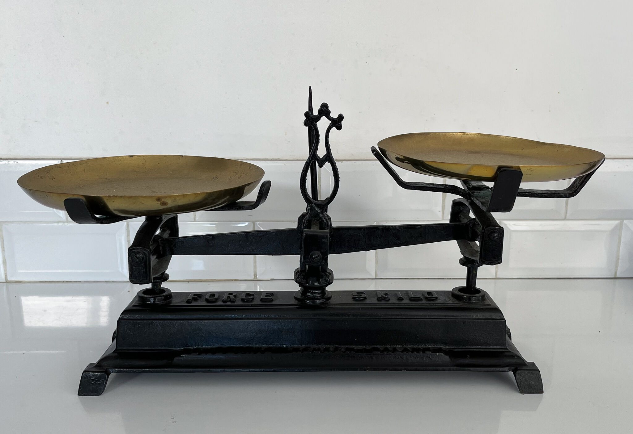 Balance force 5 kilo in cast iron