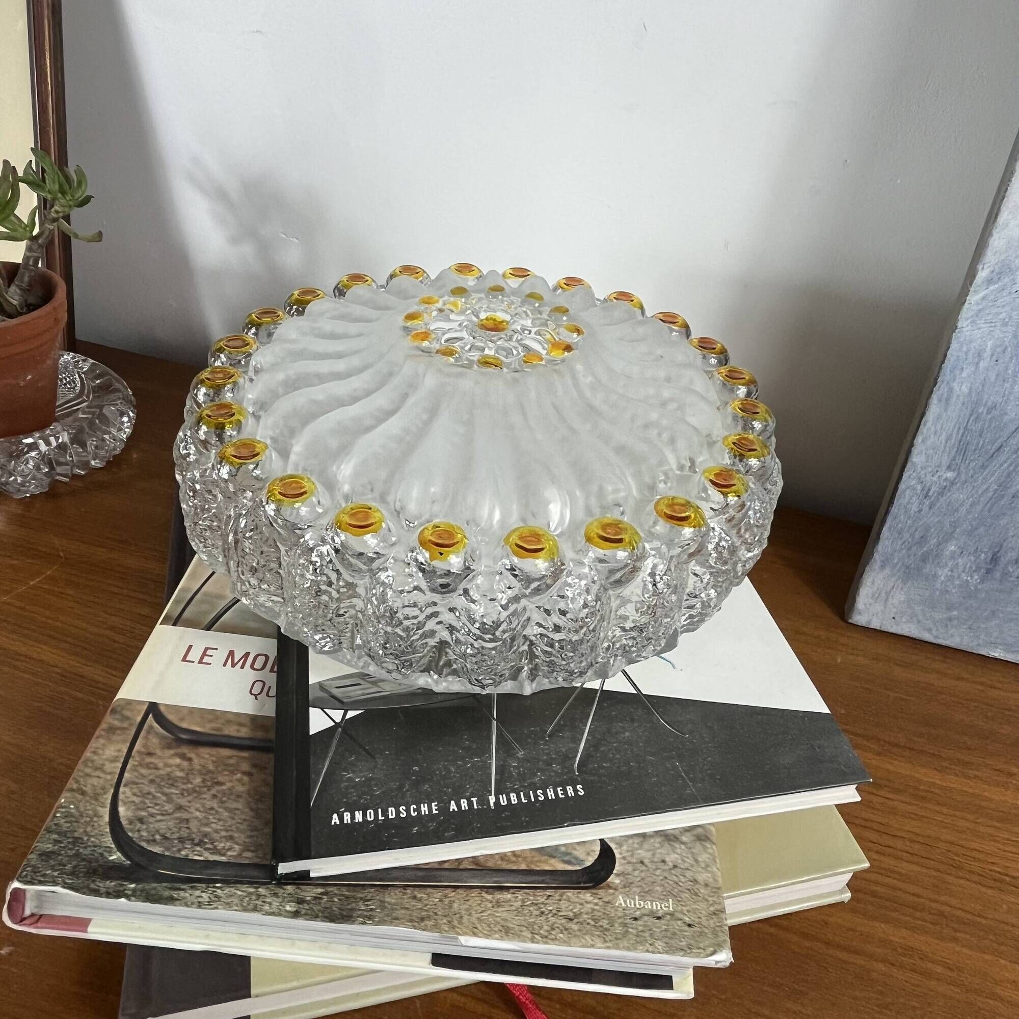 Wall light or round ceiling light in Murano or Limburg glass type.