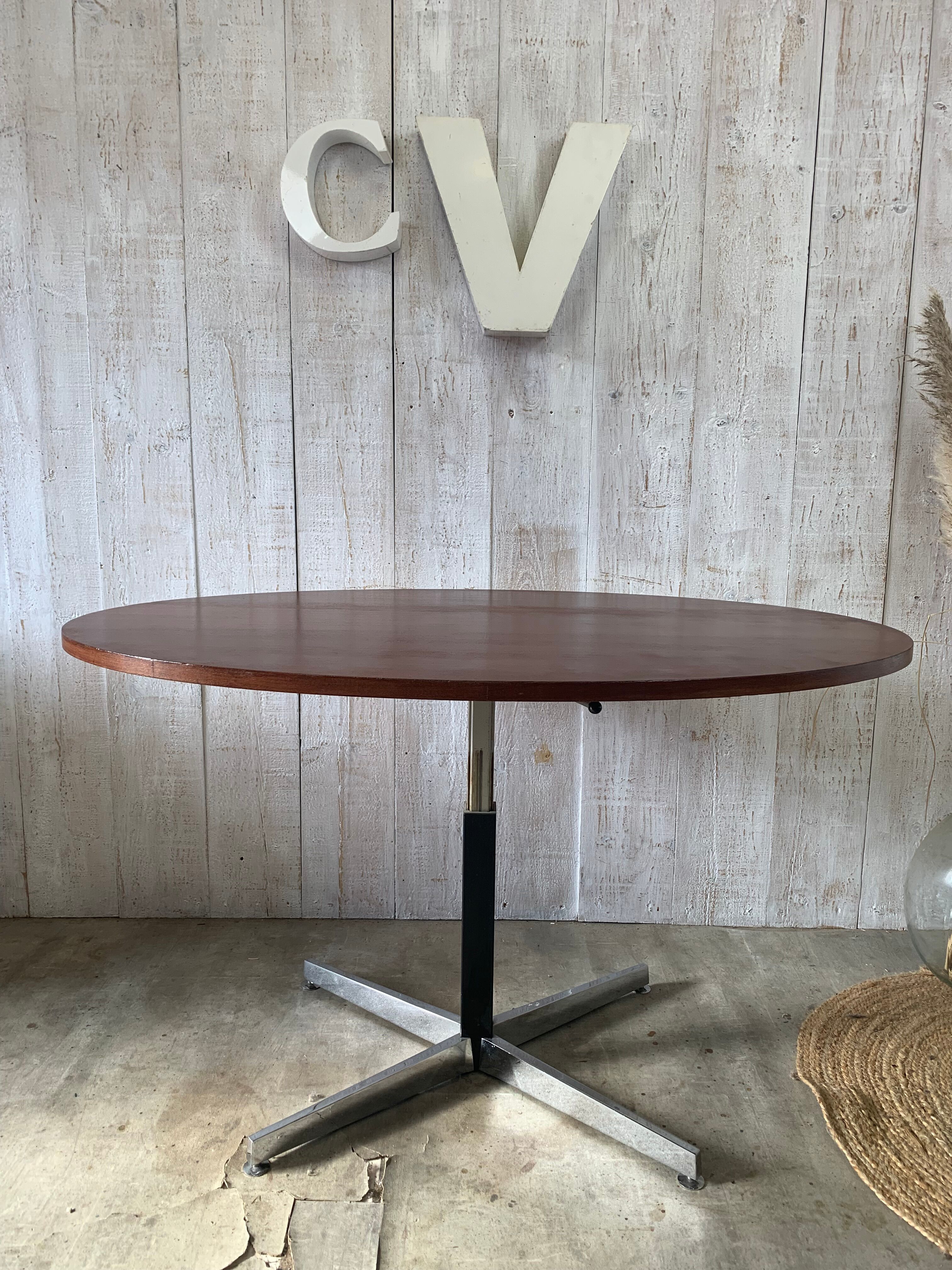 Vintage system table