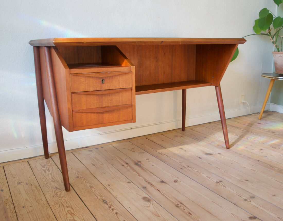 Mid-Century Danish Teak Desk by Gunner Nielsen for Tibergaard, 1960s