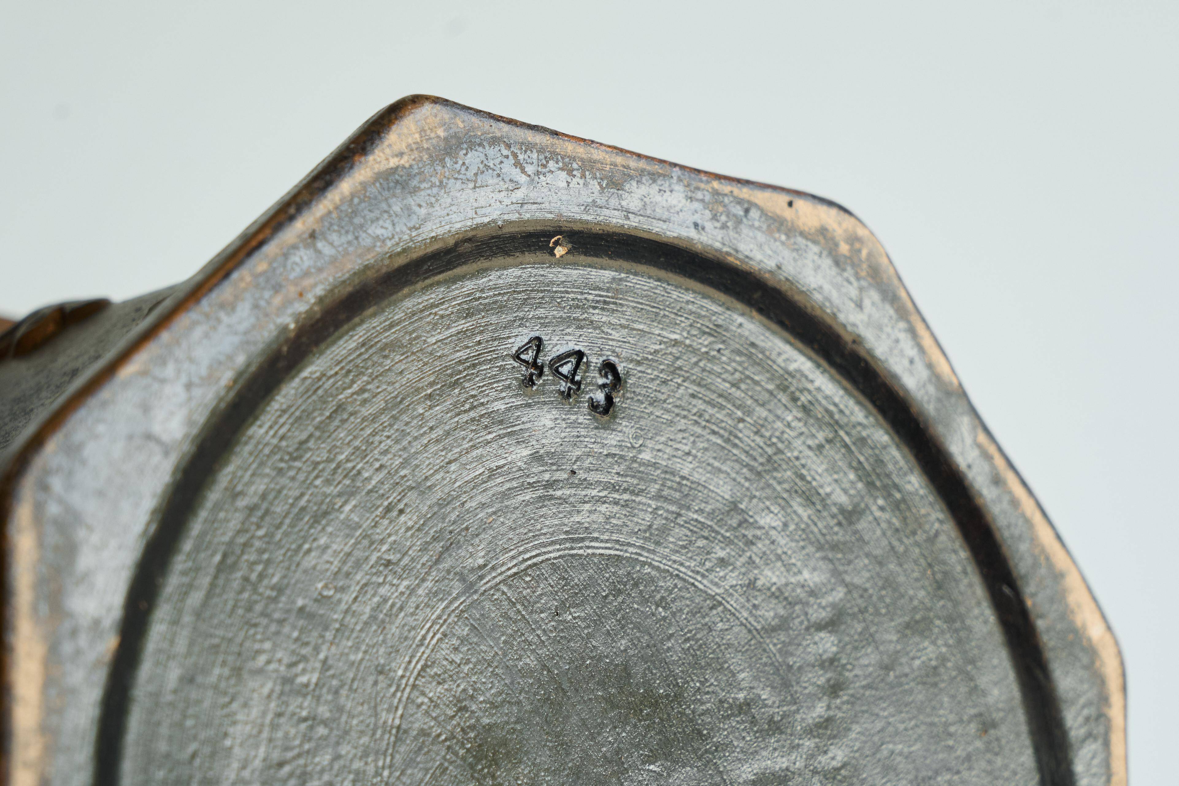 Pot à tabac ancien style néogothique XIXe siècle