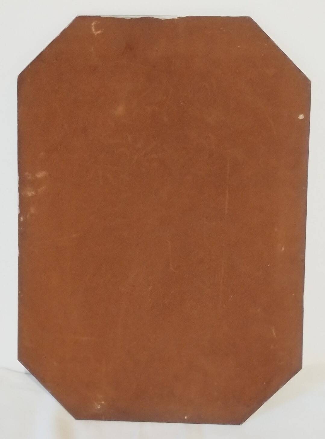 Miroir octogonal gravé et ciselé