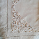 SD-encrypted embroidered sheet