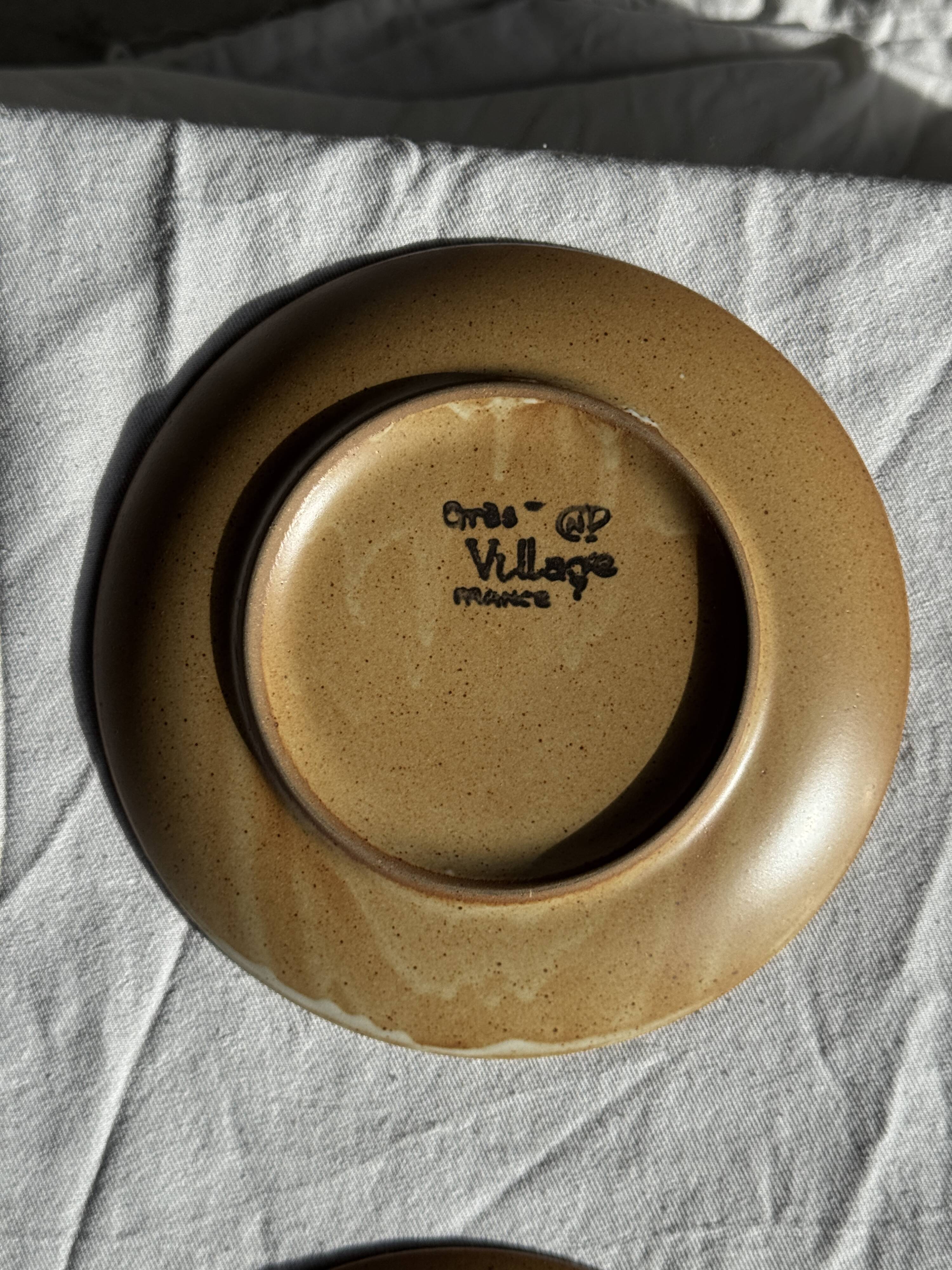 Set of 6 dessert plates in stoneware Village France D20