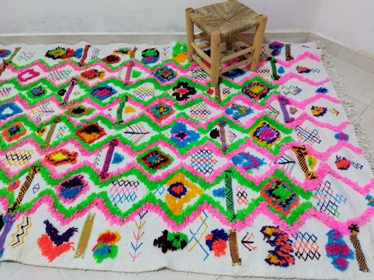 Tapis berbère marocain tribal coloré 280 x 140cm