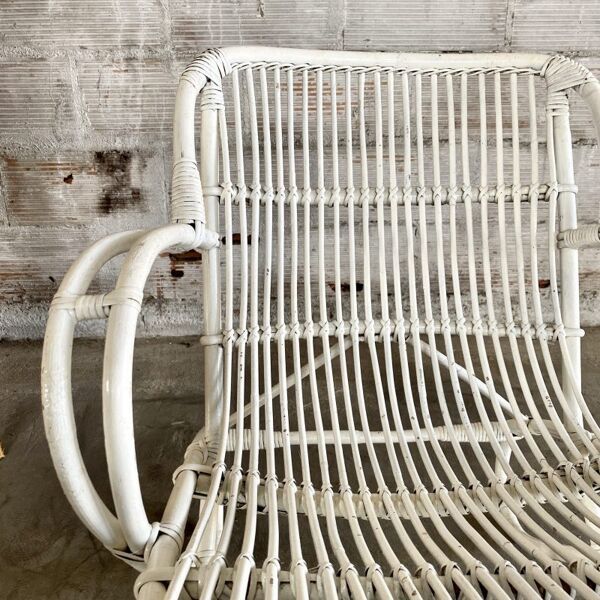 Fauteuil en rotin blanc