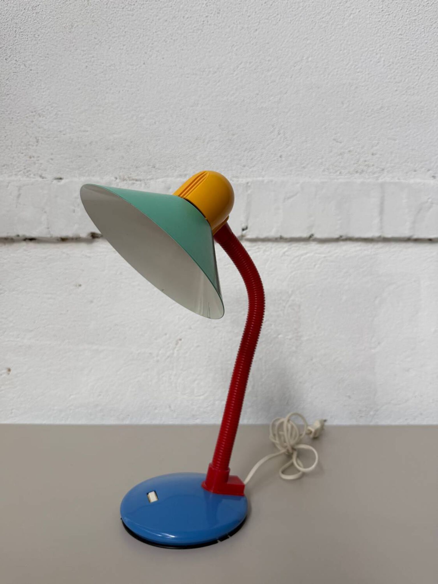Lampe de bureau multicolore Aluminor