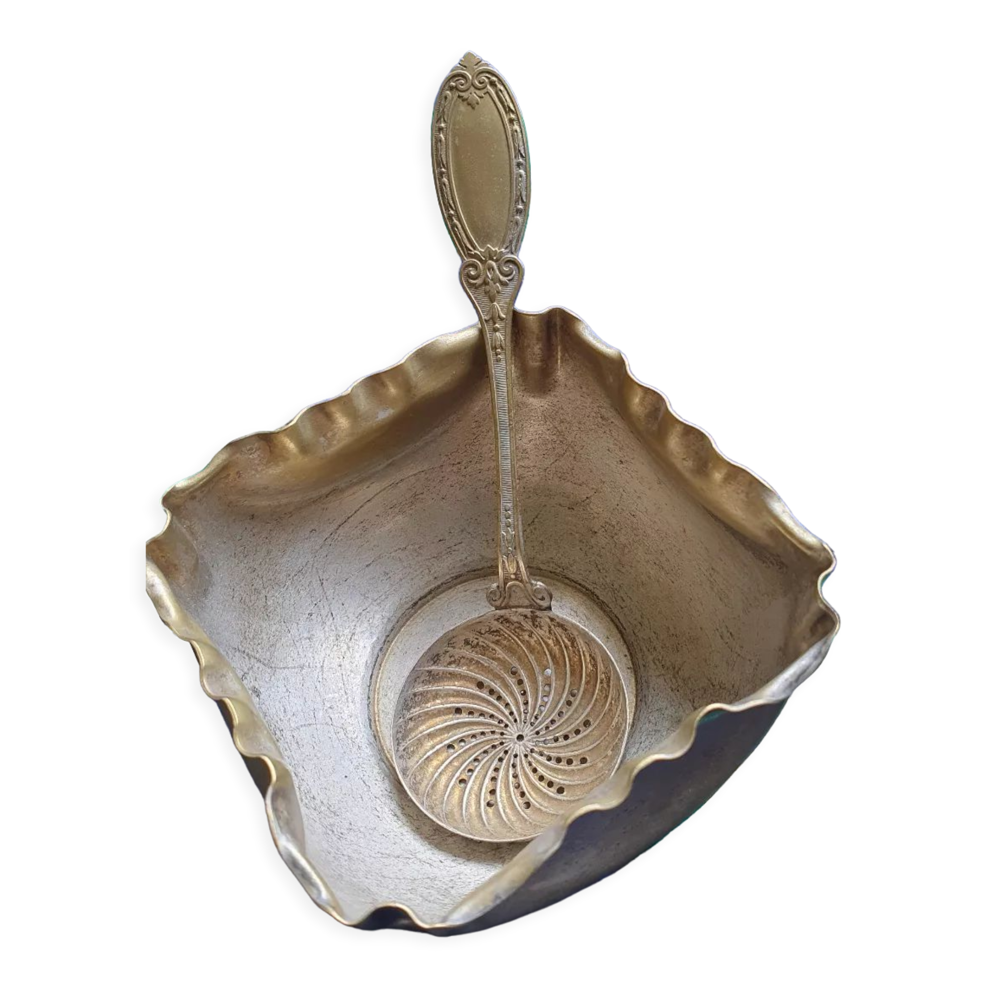 Sprinkling spoon and bowl