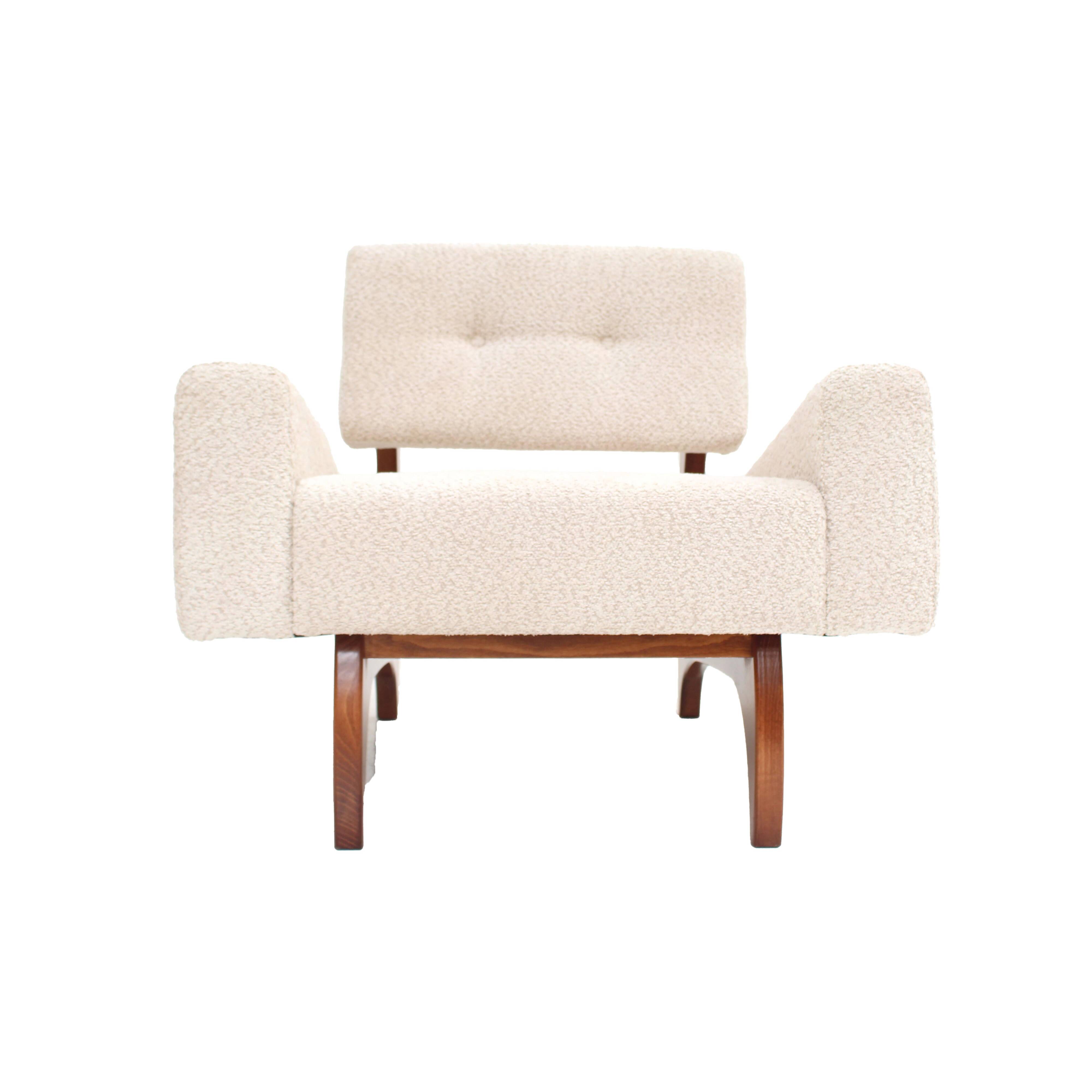 Pair of Italian Contemporary Walnut Armchairs with White Bouclé Upholstery