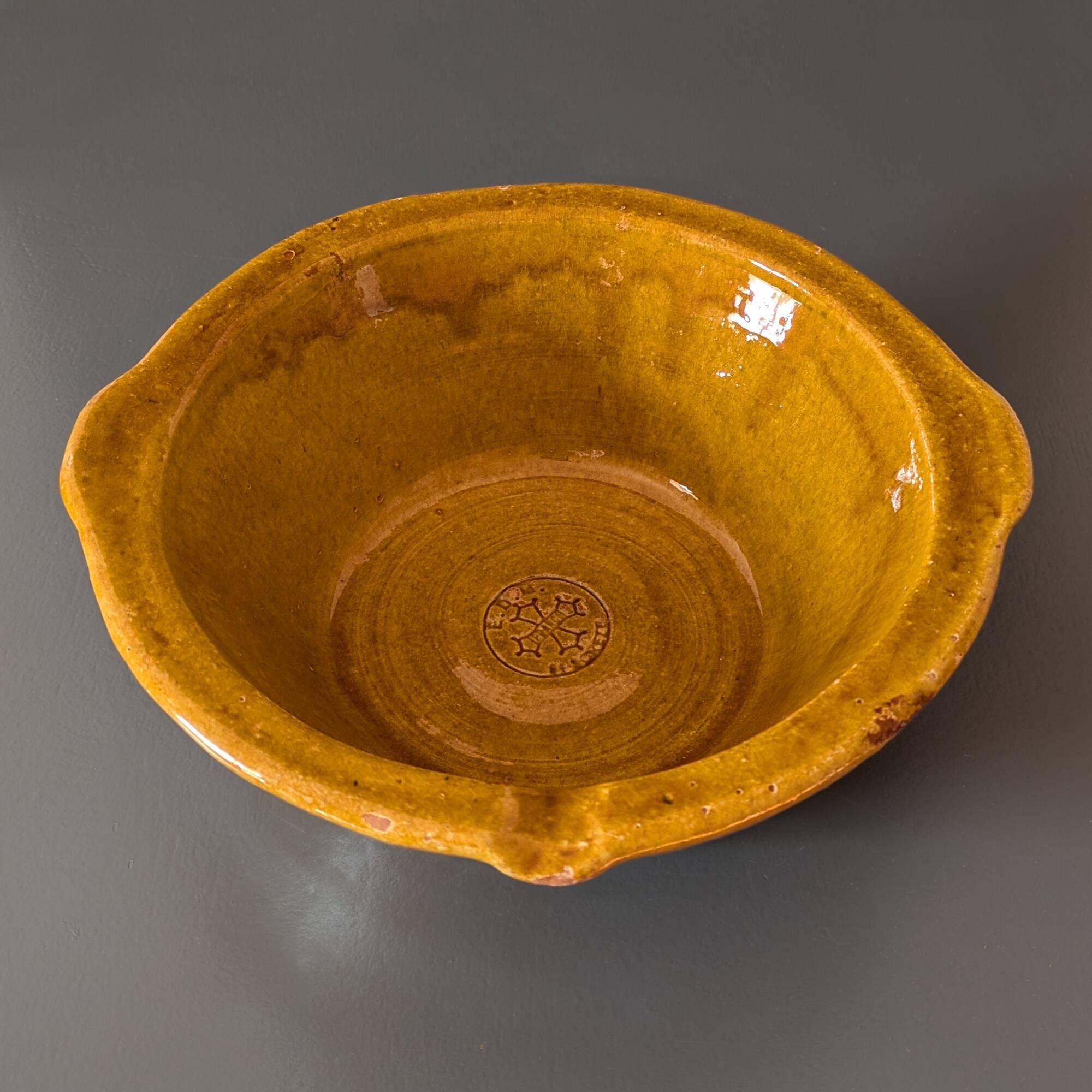 Antique handcrafted terracotta tian with yellow glaze – Occitanie