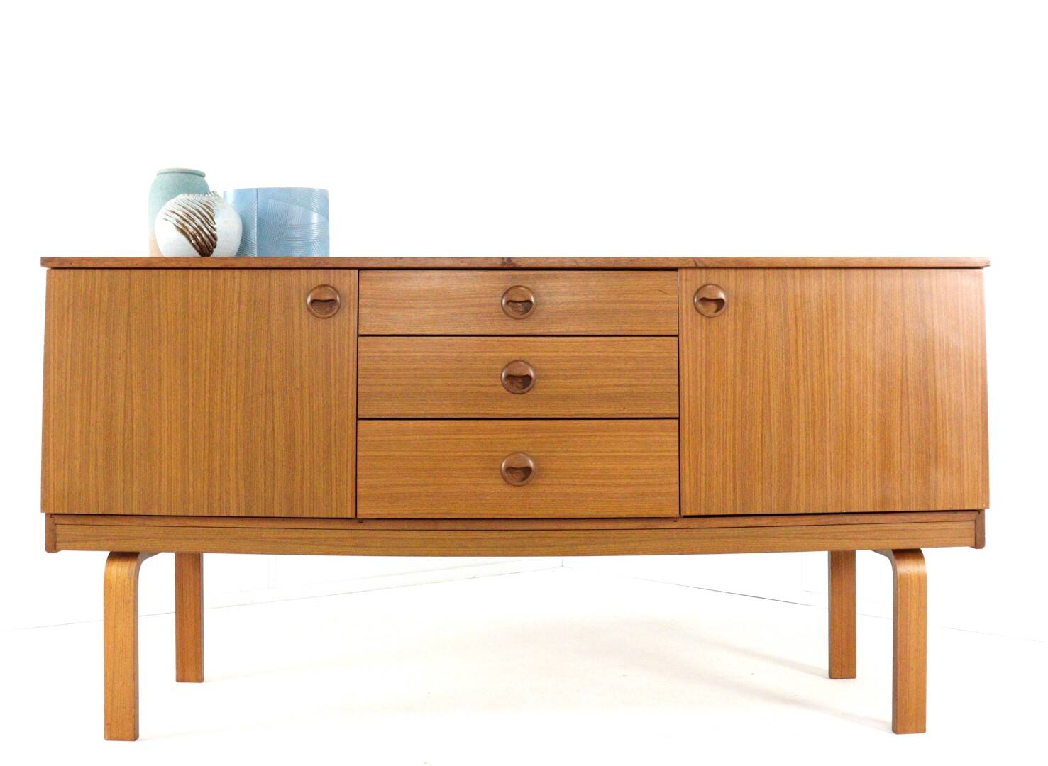 Schreiber “Manchester” sideboard | 149.5cm