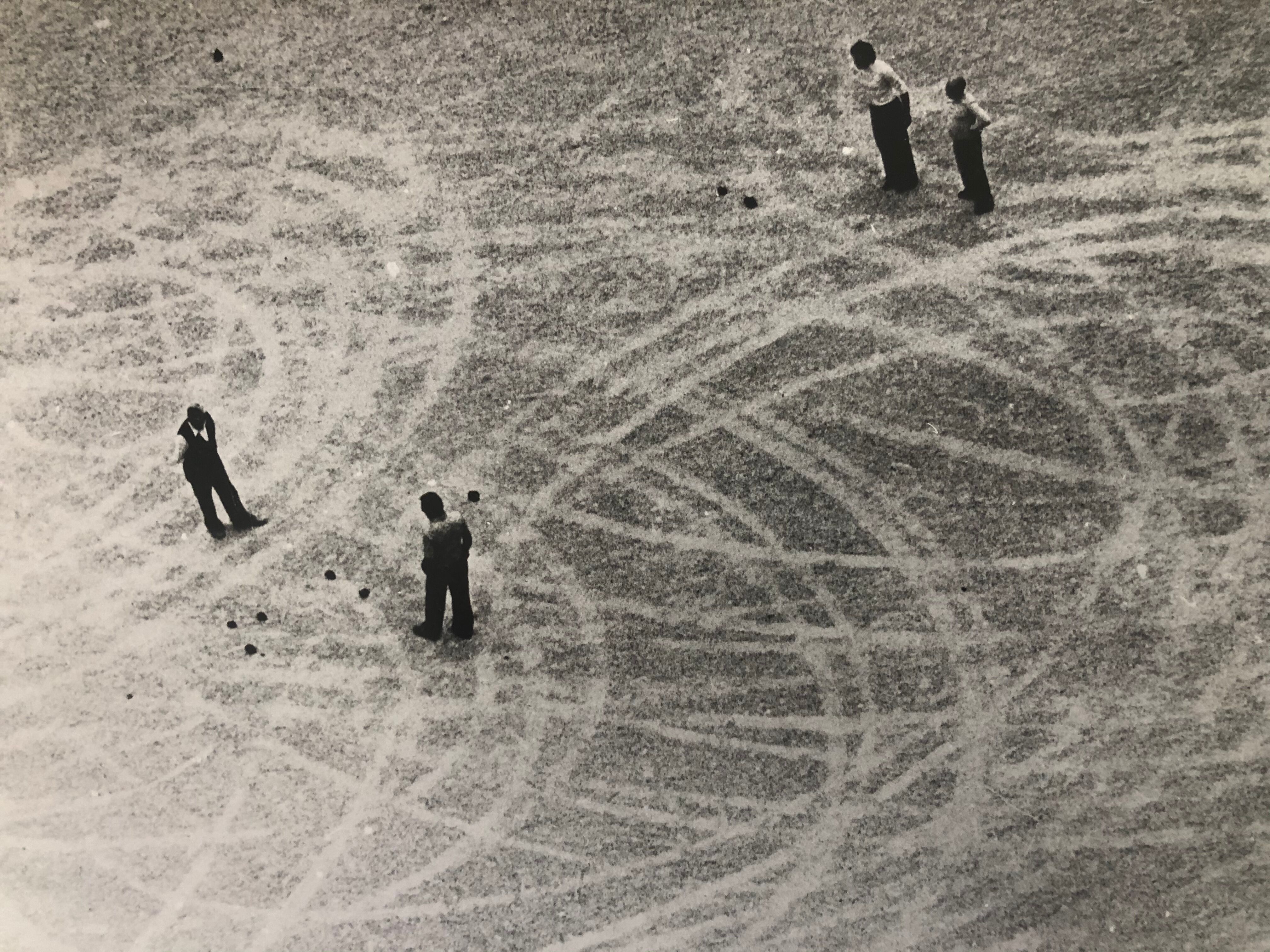 Black and white snow film photography