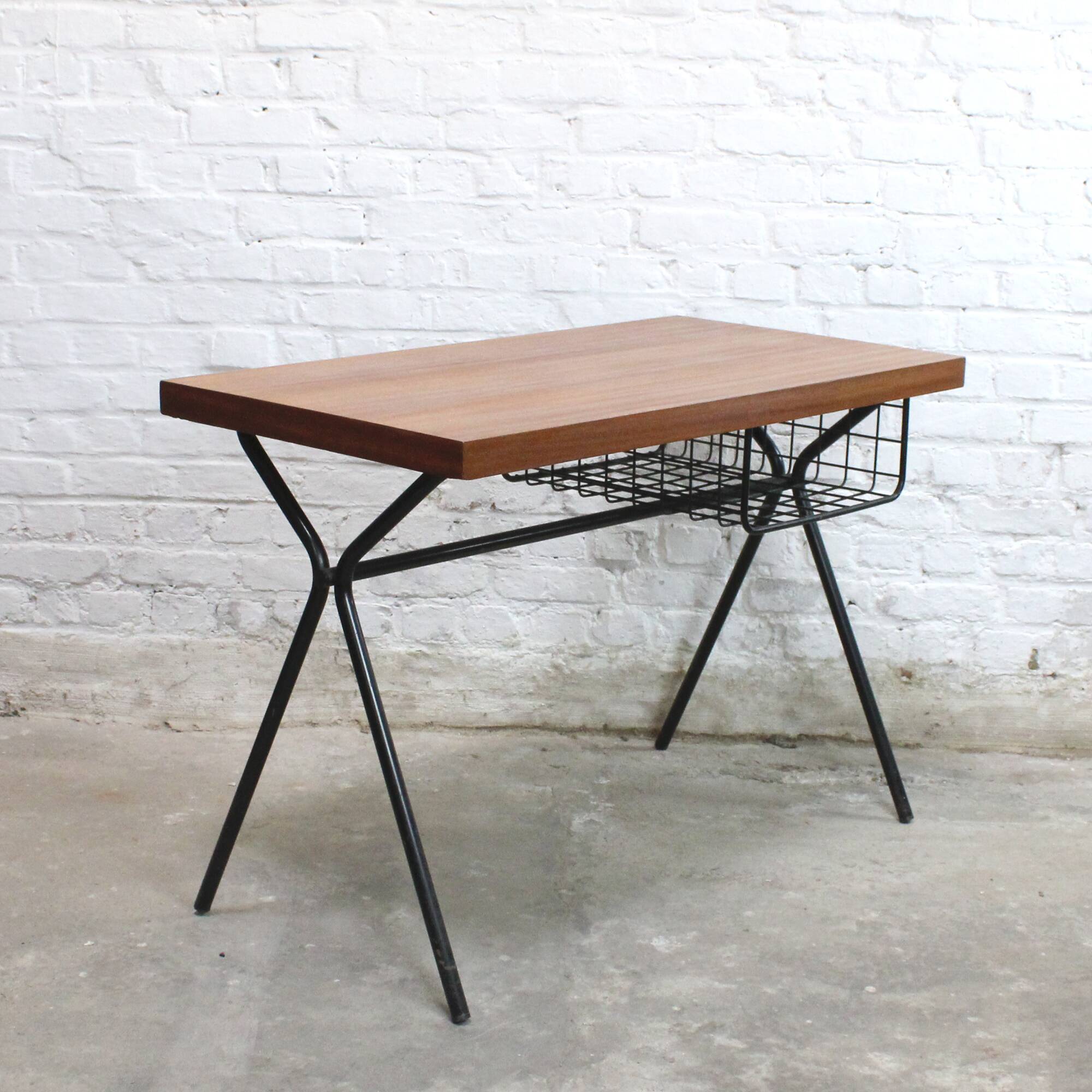 Desk "Johnny" by Pierre Guariche for Meurop 1963
