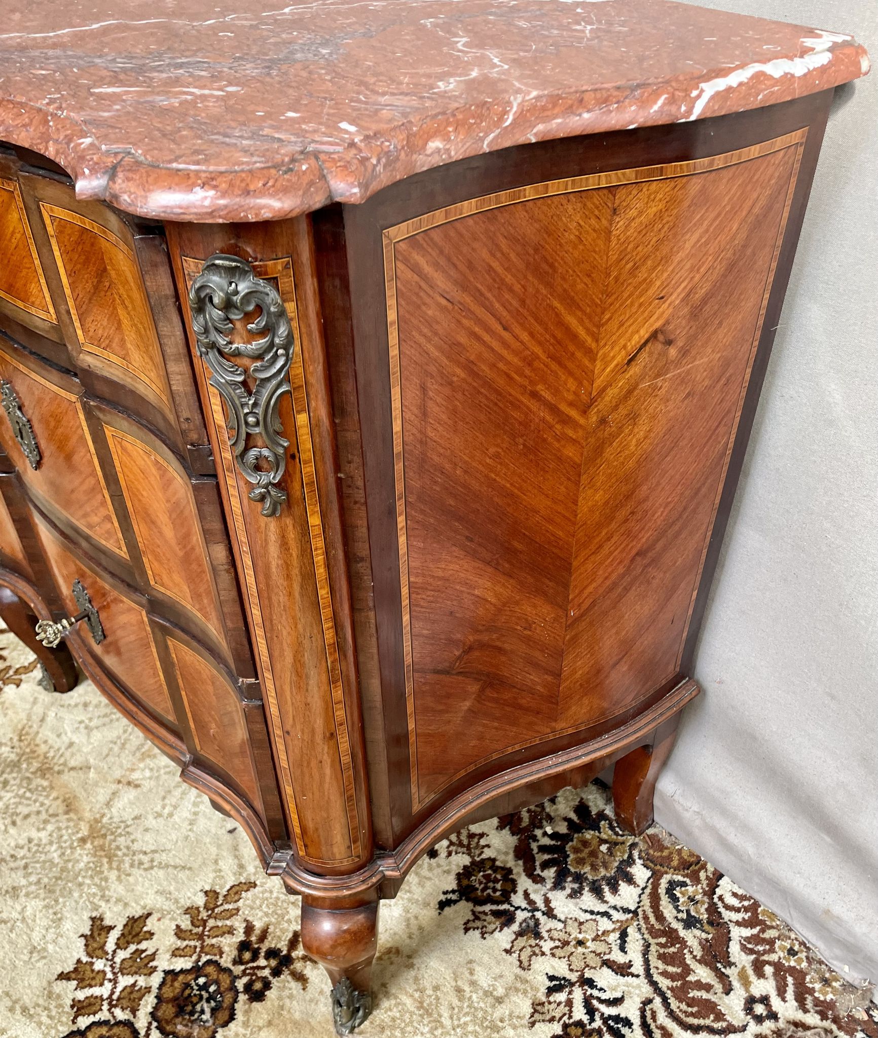 Commode , arbalète de époque 19e