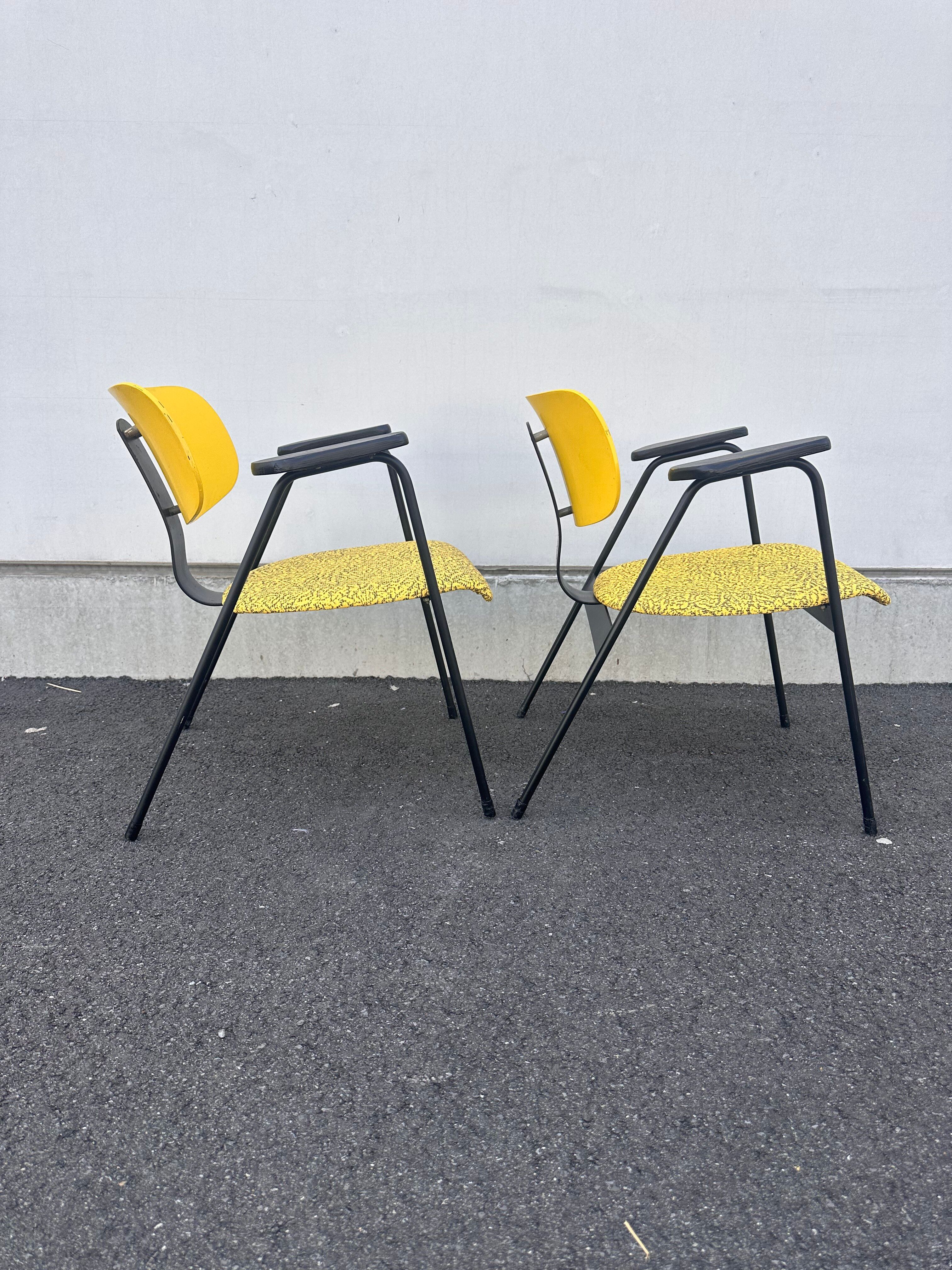 Ensemble table basse et 2 chaises Willy Van der Meeren, Belgique 1950