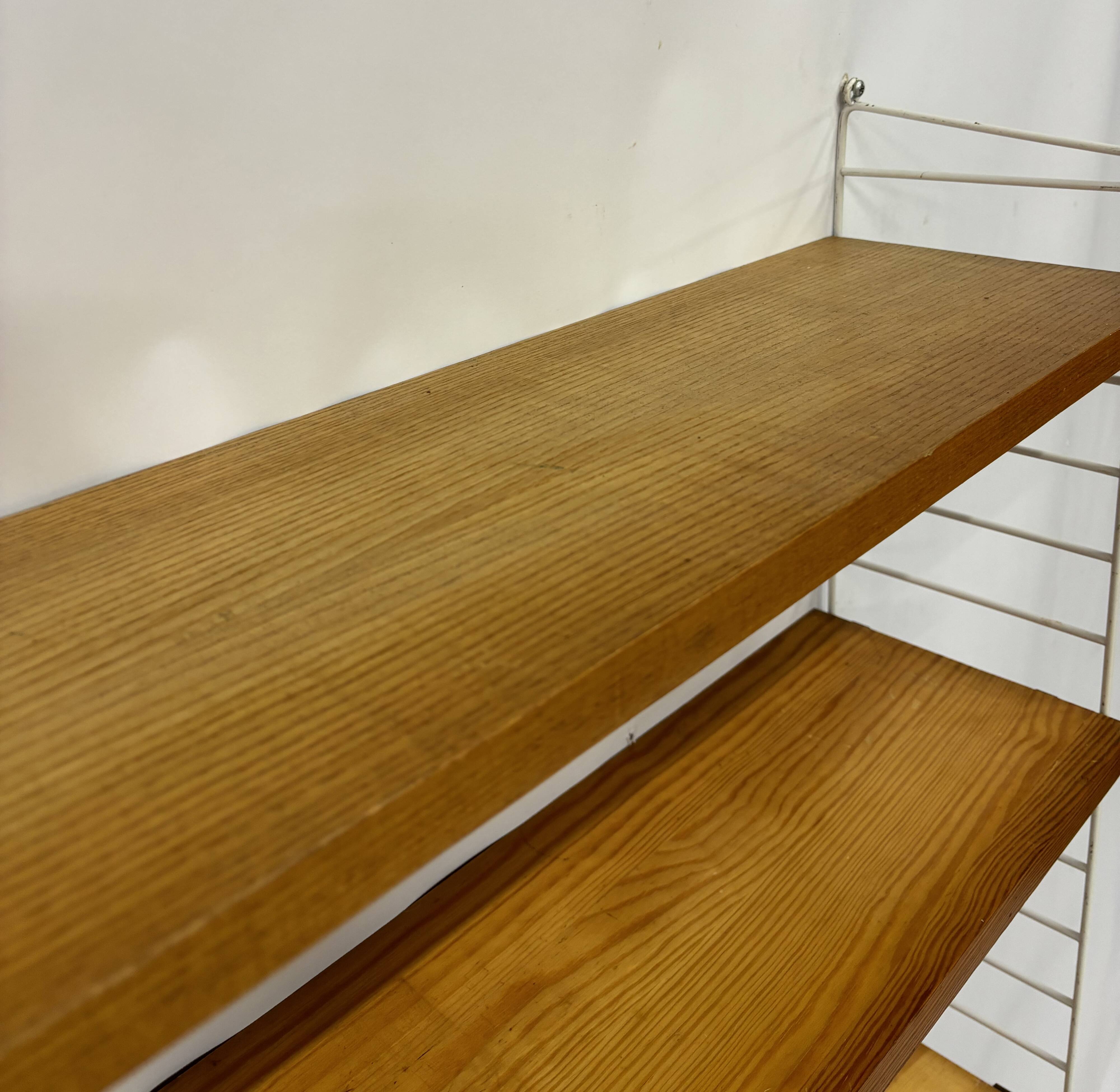 Système mural à cordes nisse du milieu du siècle, 1960 compact