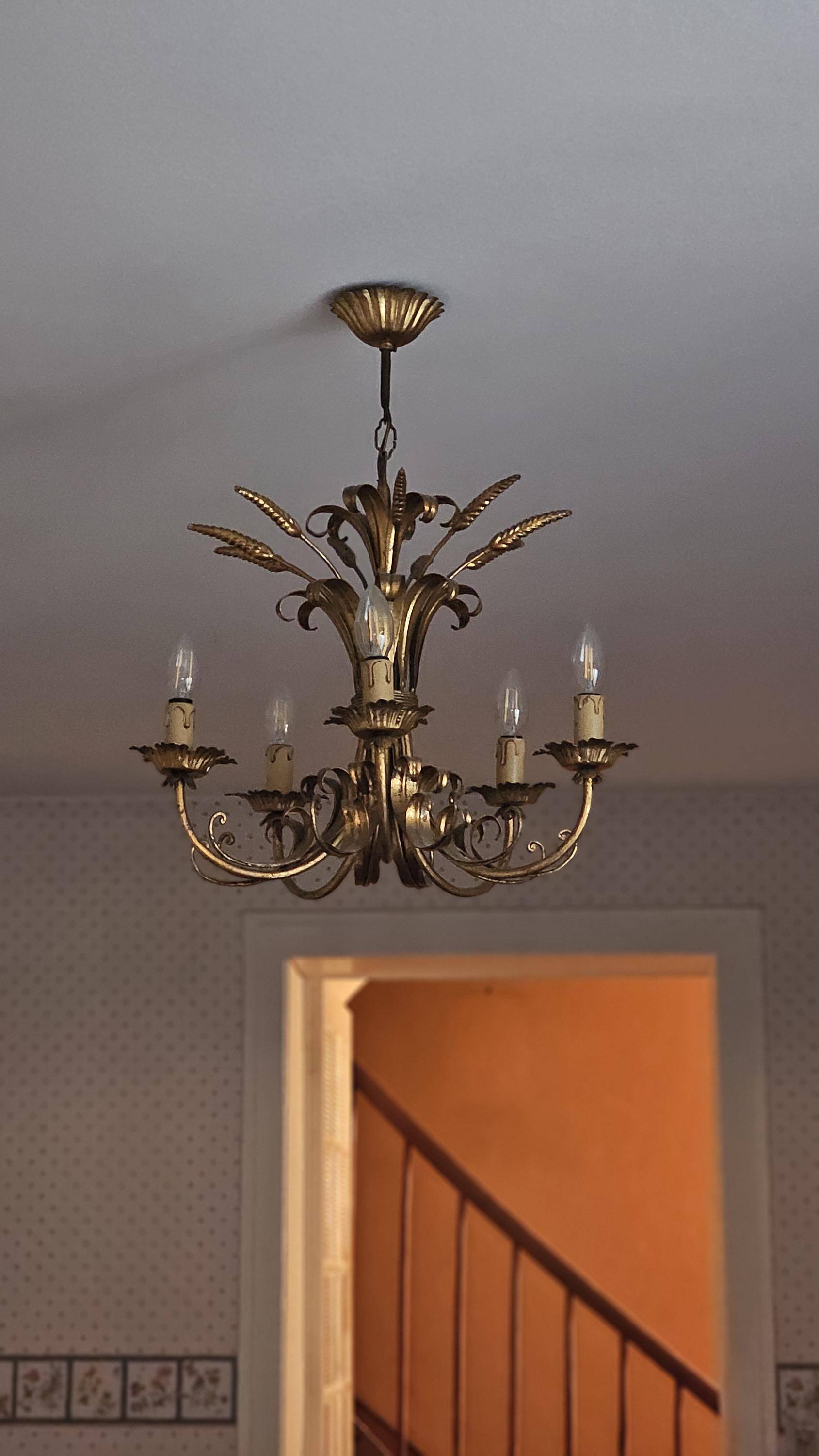 Patinated bronze chandelier with 5 lights – Louis XV style