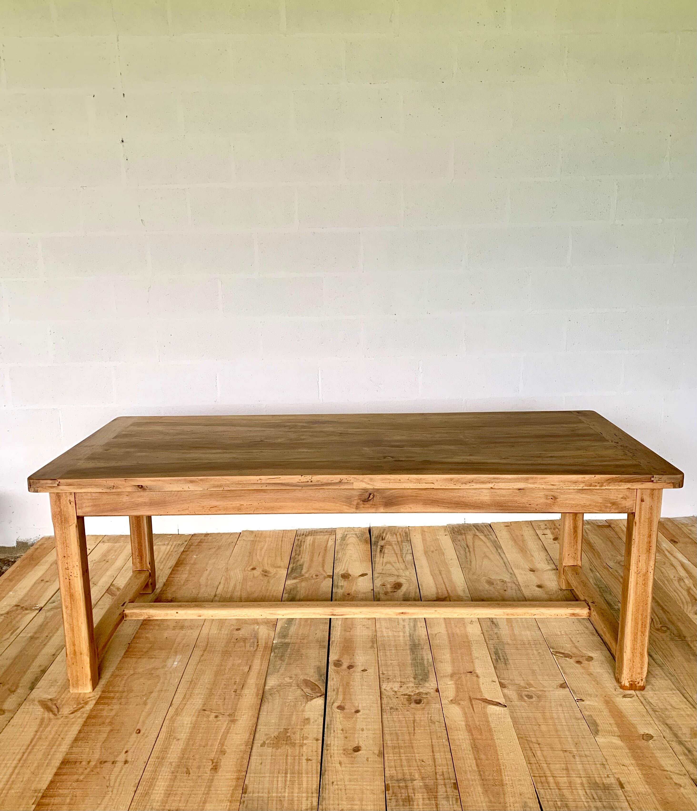 Farmhouse table
