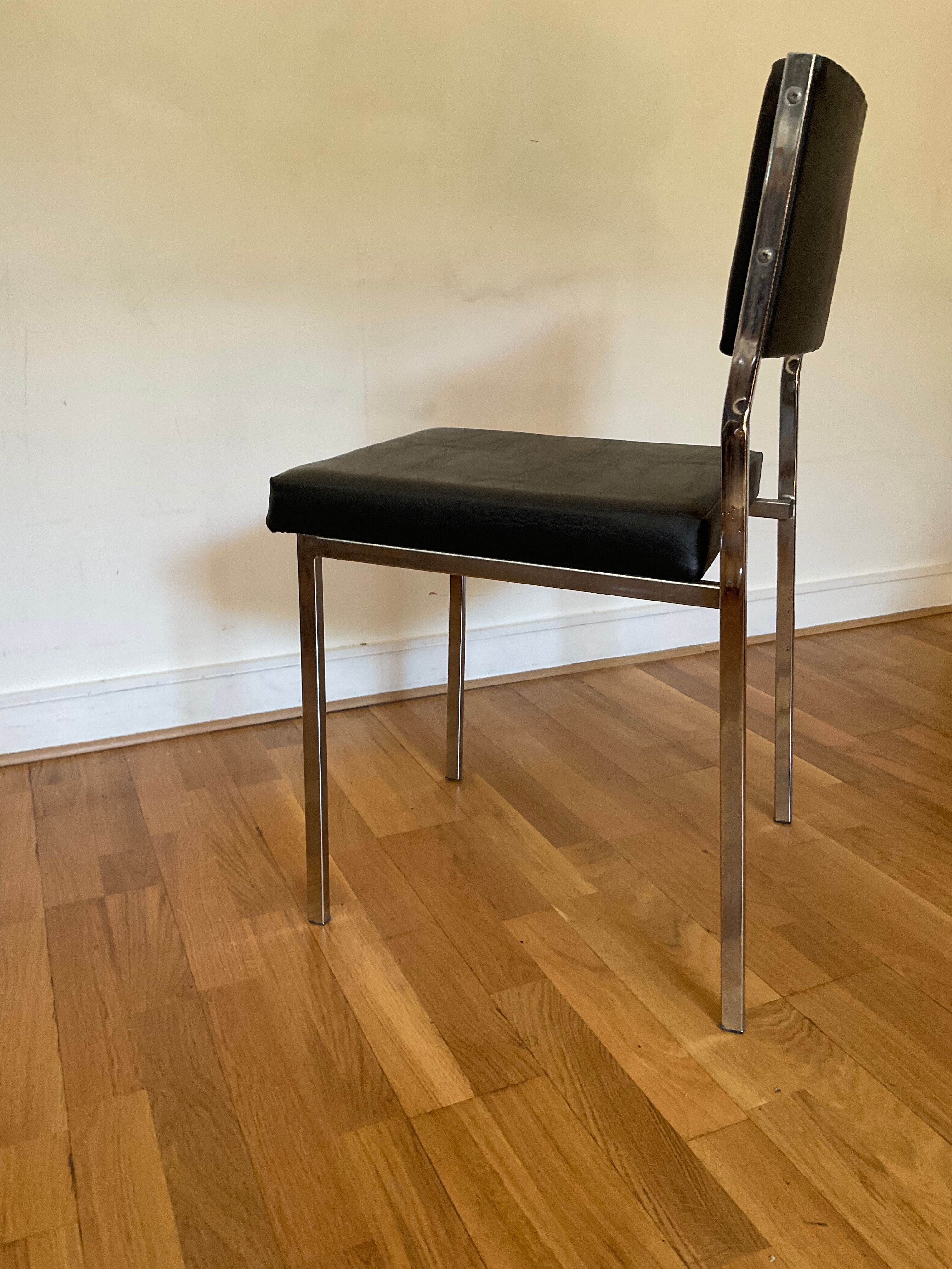 Chair 70s chrome