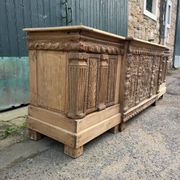 Grand Renaissance buffet in oak