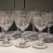 7 white wine/port glasses ART NOUVEAU - floral decoration - Baccarat Fine 19
