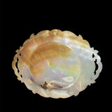 Caviar dish in reticulated and carved mother-of-pearl