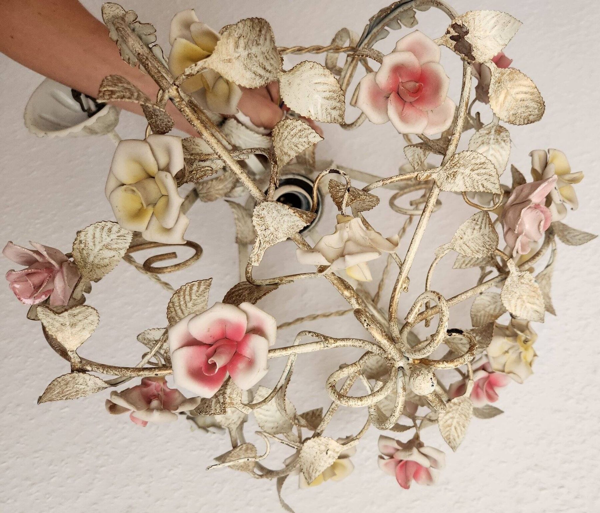 Hand-forged vintage pendant lamp with porcelain roses, Denz Neheim Hüsten