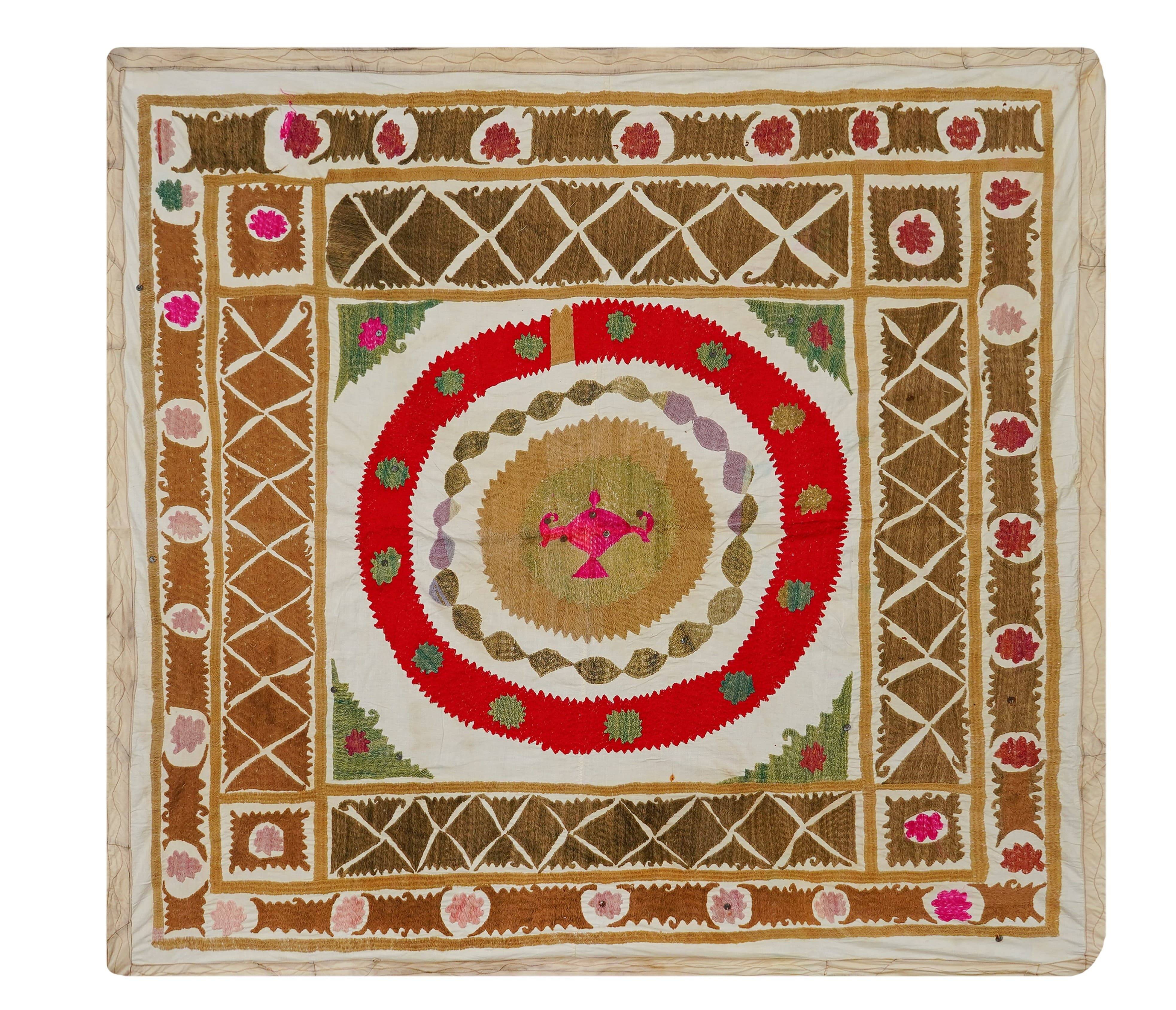 Vintage Turkish hand-knotted rug 124x138 cm