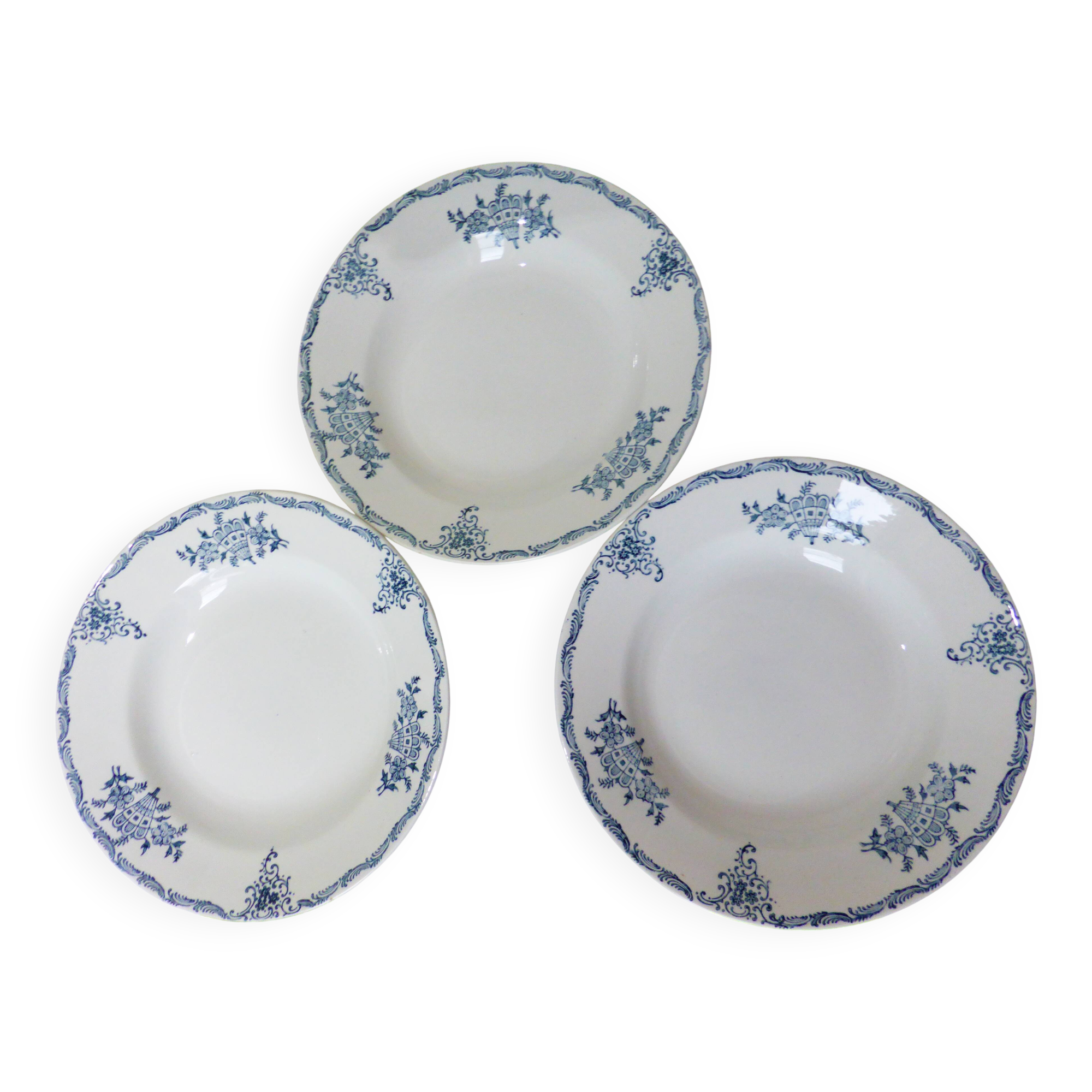 3 vintage soup plates from St Amand 220521