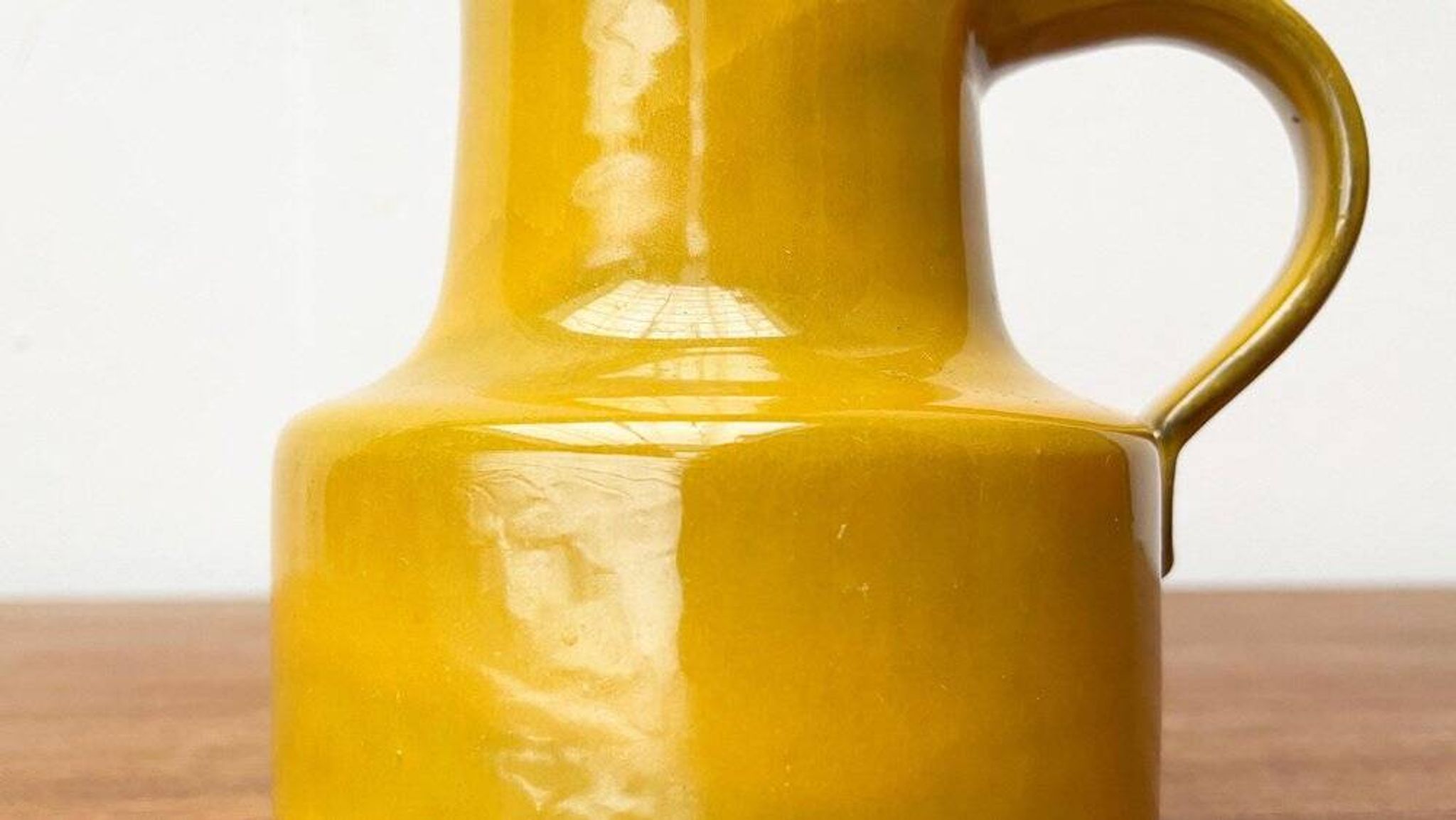 Minimalist carafe vase by BKW Böttger Keramik Wandsbek, Hamburg, Germany, 1960s.