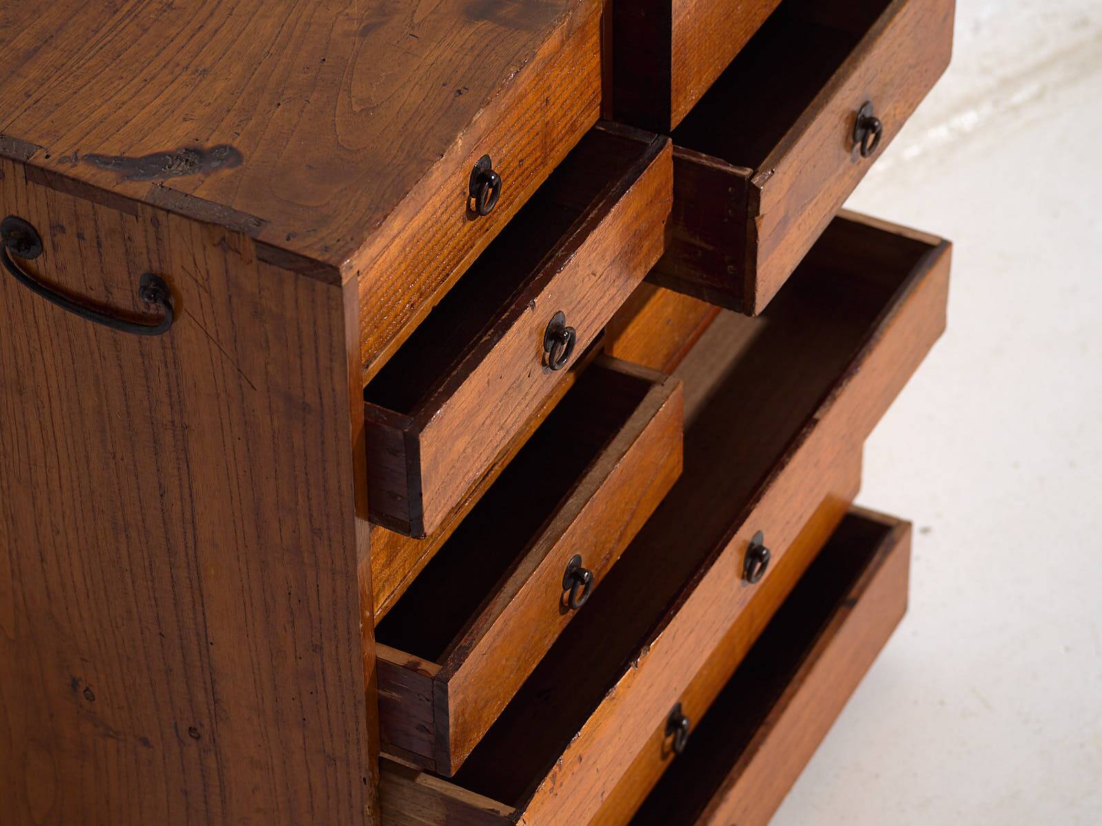 Ancient Japanese Ko-dansu – End of the Edo/Meiji period (c. 1850-1880) #44