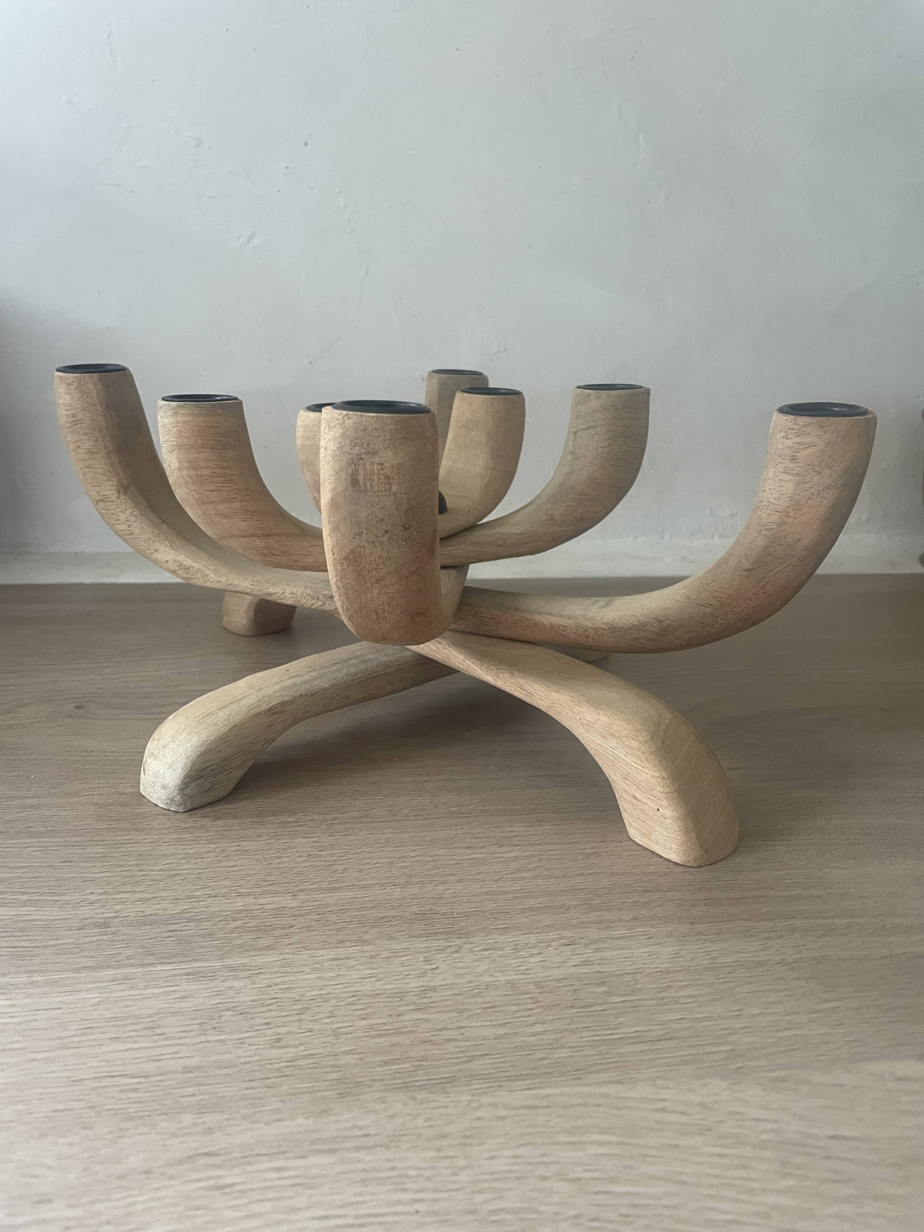 Scandinavian wooden chandelier with 8 branches