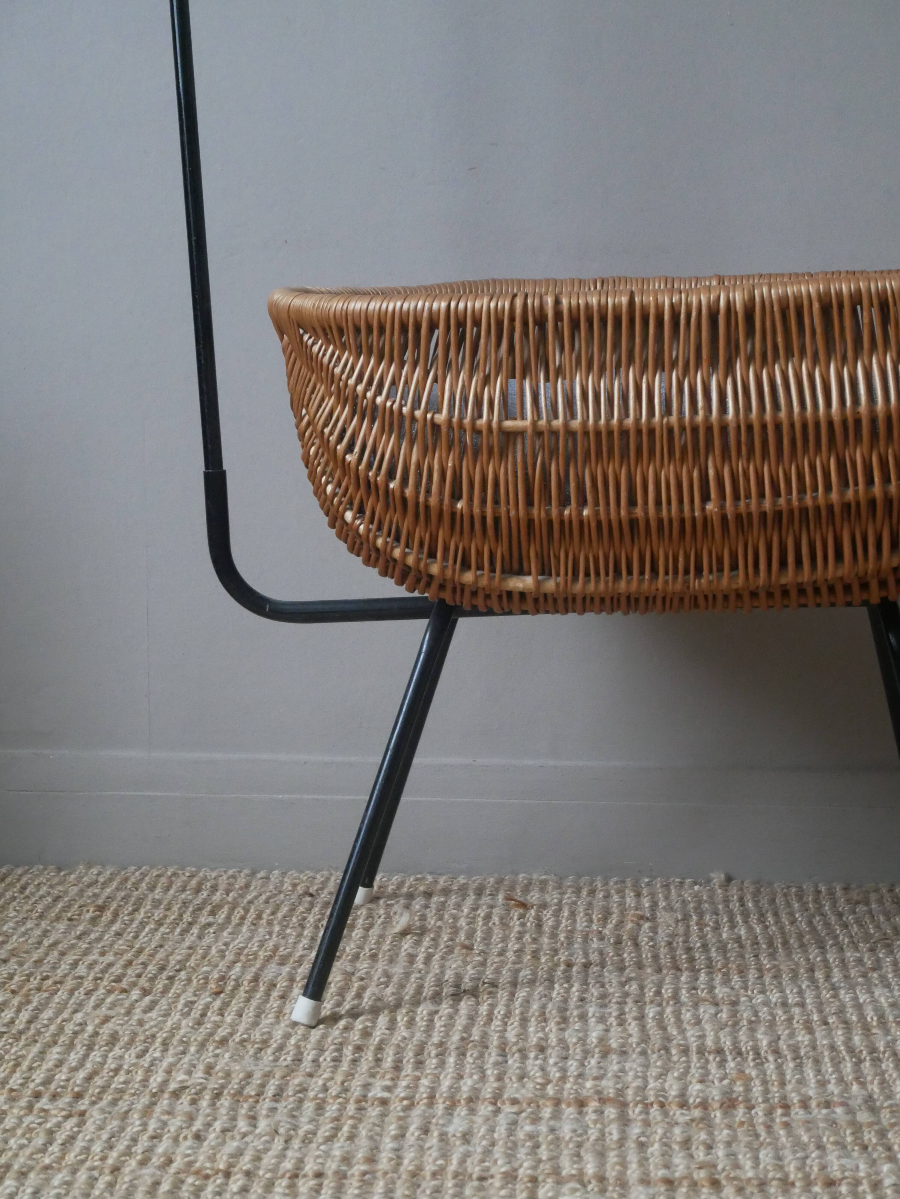 Wicker cradle metal base Scandinavian design vintage Dutch handmade doll bed