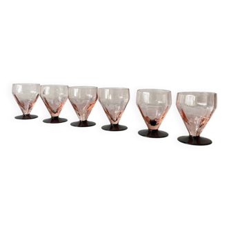 6 Art Deco pink wine or water glasses with black stems.