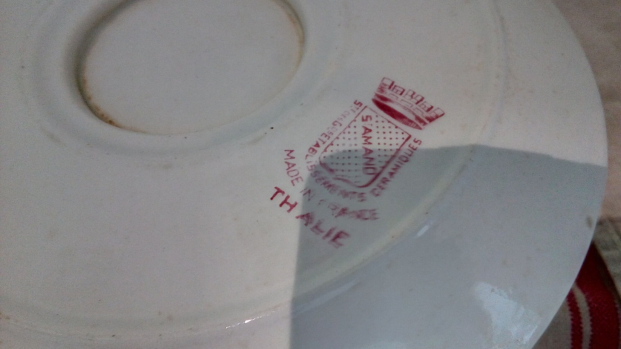Saucière en faïence de St-Amand