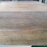 Workshop table with tray on trestles