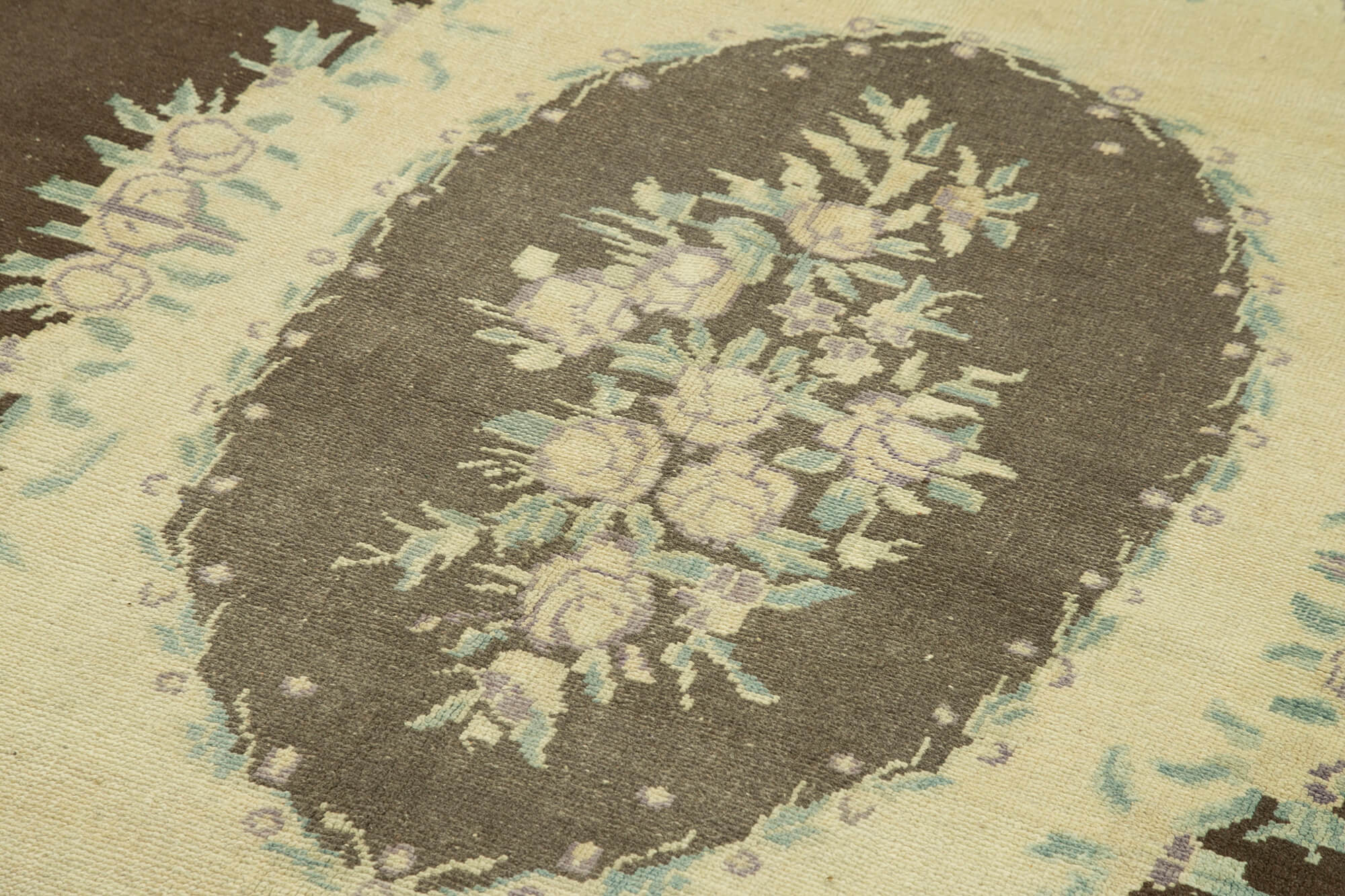 1950s hand-knotted antique turkish beige rug 148 cm x 270 cm