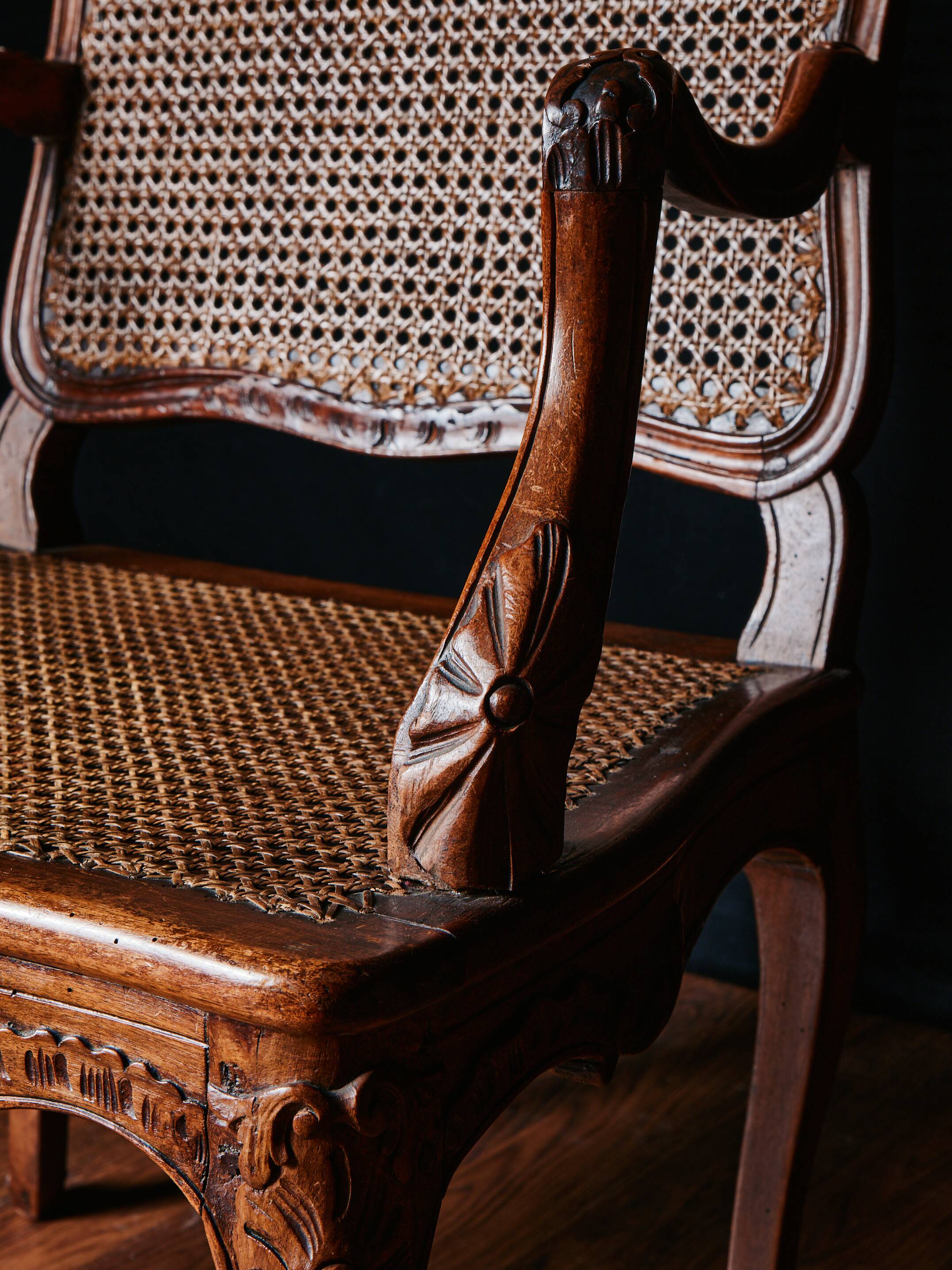 🪑 Pair of Louis XV caned armchairs in carved solid wood