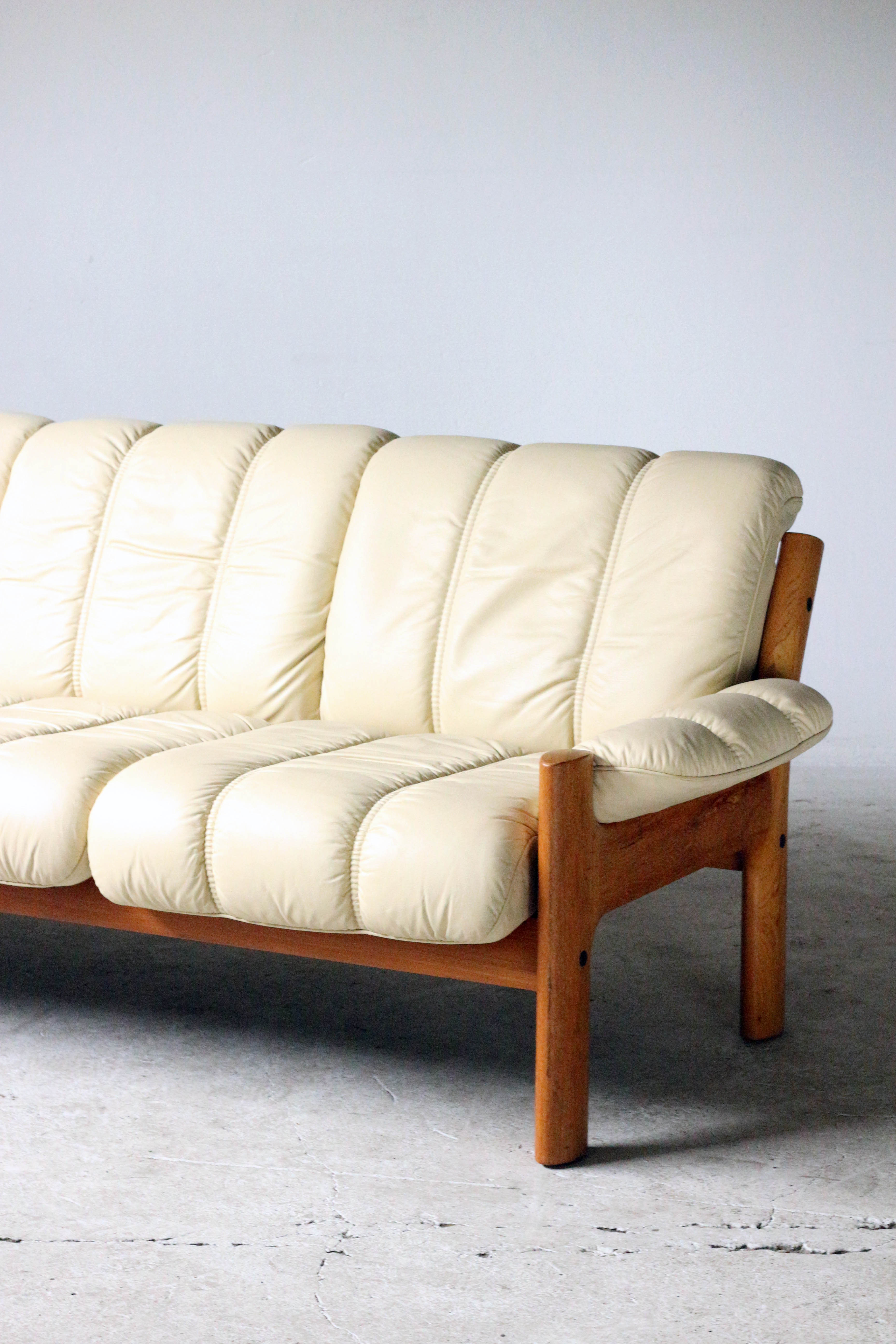 Canapé 3 places norvégien Ekornes des années 1970