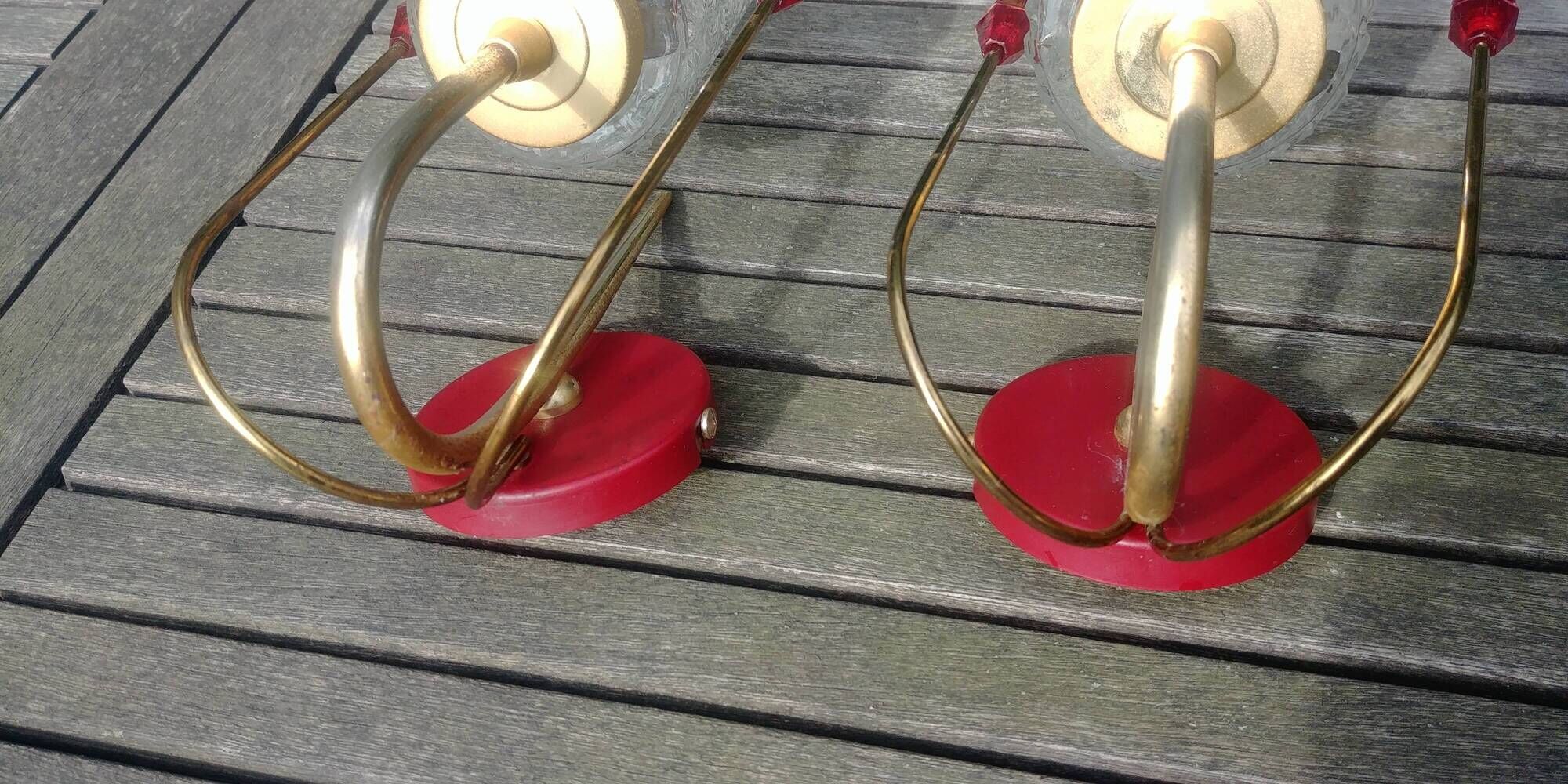 Pair of wall lights Vintage 1950s/60s glass/brass/red flames plastic